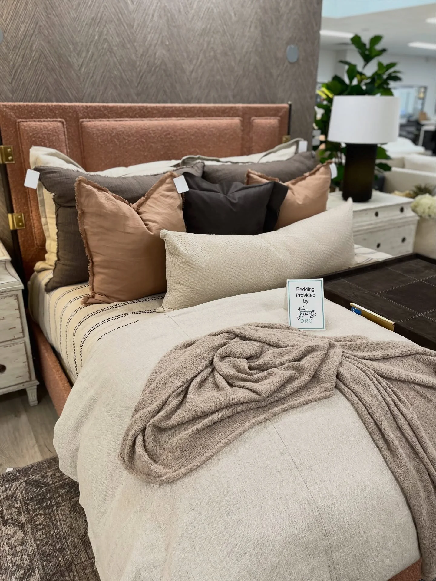 Bedding is what makes a bed unforgettable! ✨ 

The Studio at DRC can help you curate the perfect bedding for your design. Let&rsquo;s make your design vision come to life! 🥰 

We&rsquo;re your go-to RESOURCE. 

Happy Designing!🩵

#bedding #bedroomi