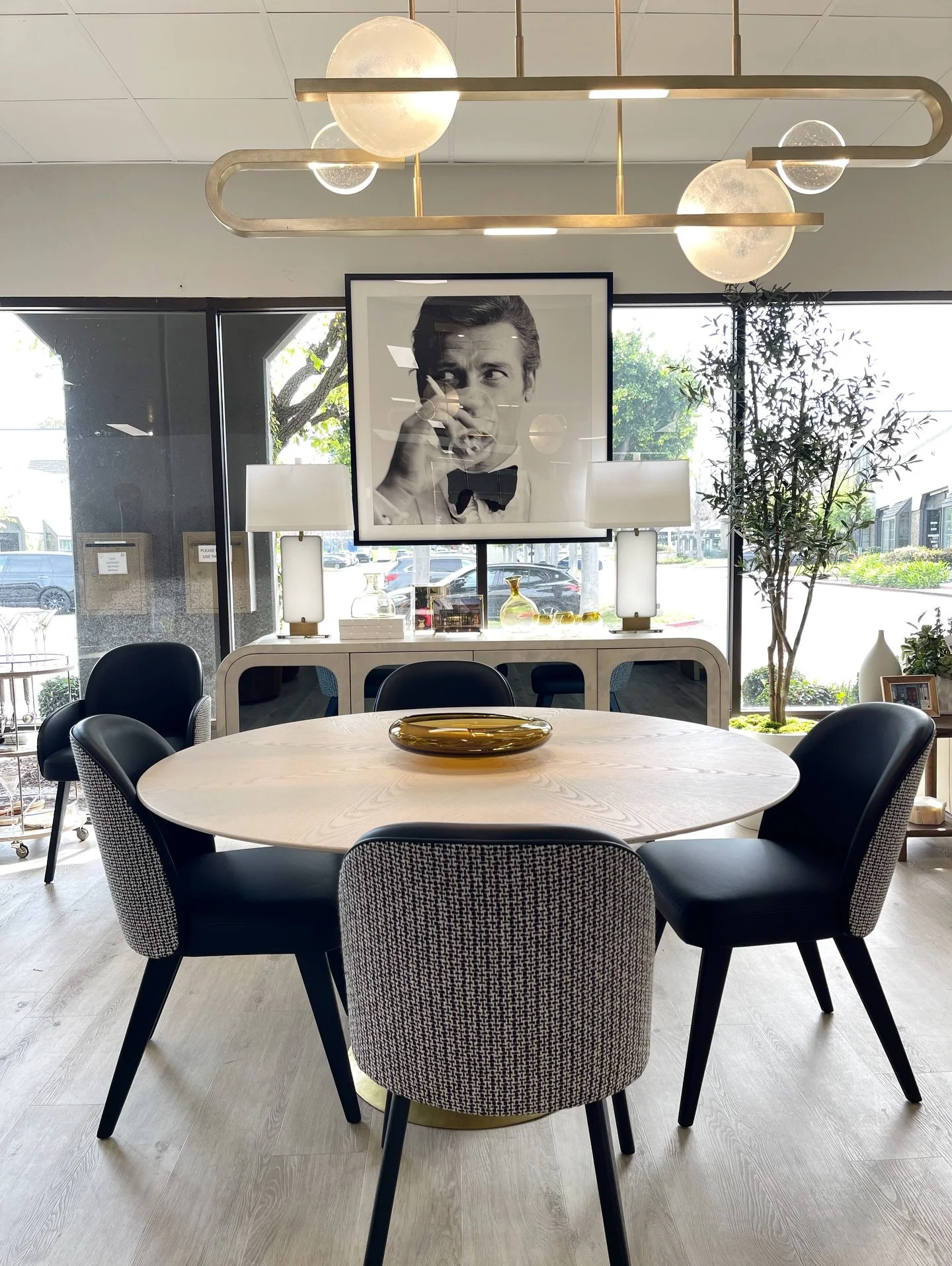This dining room = dreamy 🔥 

The beautiful Dakota table is stealing the spotlight &mdash; round or oval, wood or glass top &mdash; fully customizable for your project.

Swing by, dream big, and let us help you special order the perfect pieces to 