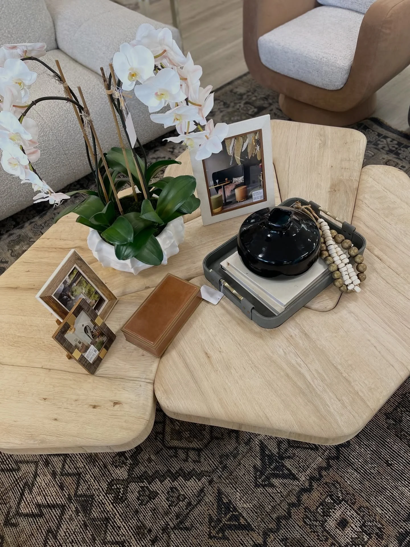 TREND ALERT. Sculptural silhouettes are stealing the spotlight🚨

These coffee tables are that special item that takes a space to the next level - and they are now on the floor and ready to be purchased and memo&rsquo;d. Come see them at our showroo