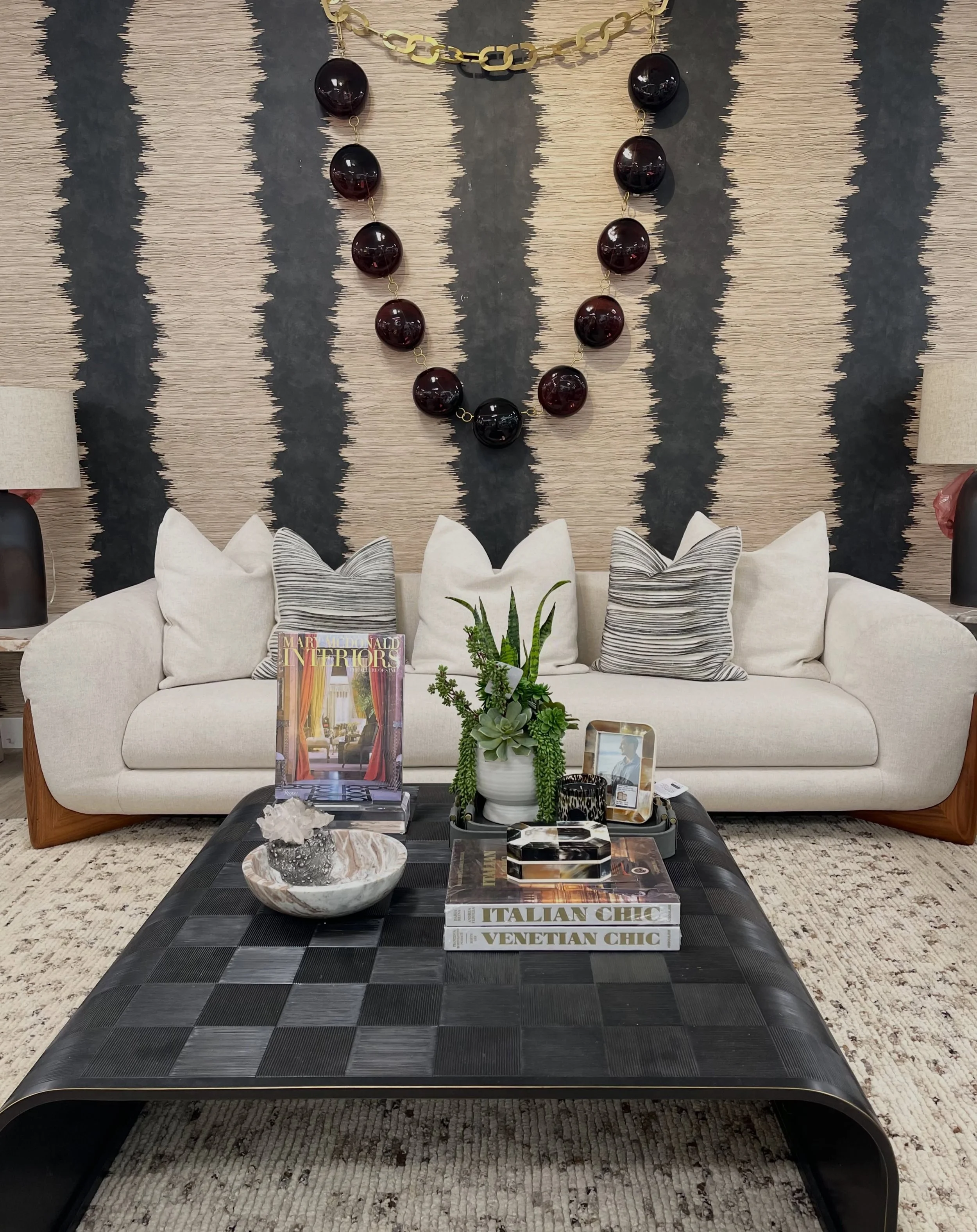 New vignette on the floor&mdash;Monday inspiration, served fresh!
Love what you see? We can special order from your favorite brands! 😍 We carry over 250 -  We&rsquo;ve got you covered.👌🏼 

We are happy to be your RESOURCE. Happy Designing!🩵 

#l