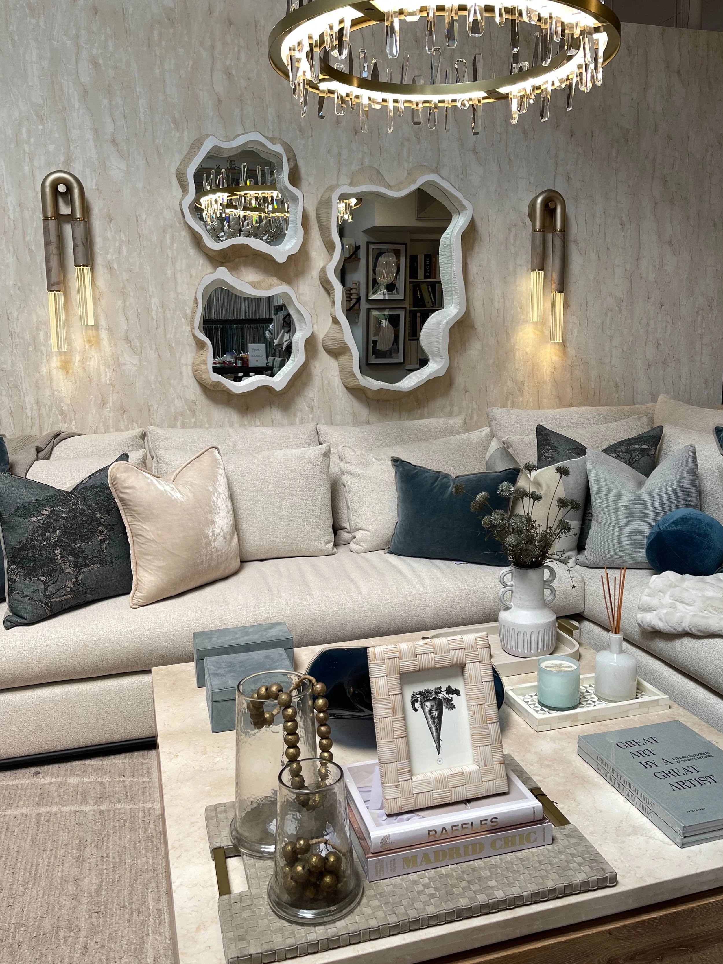 NEW ON THE FLOOR ALERT! These @palecekdesign mirrors are to die for &mdash; perfect for adding a little fun, texture, and elevated  charm to your client&rsquo;s space 👌🏼💫 

We love how  they complement any style while making a room feel brighter,