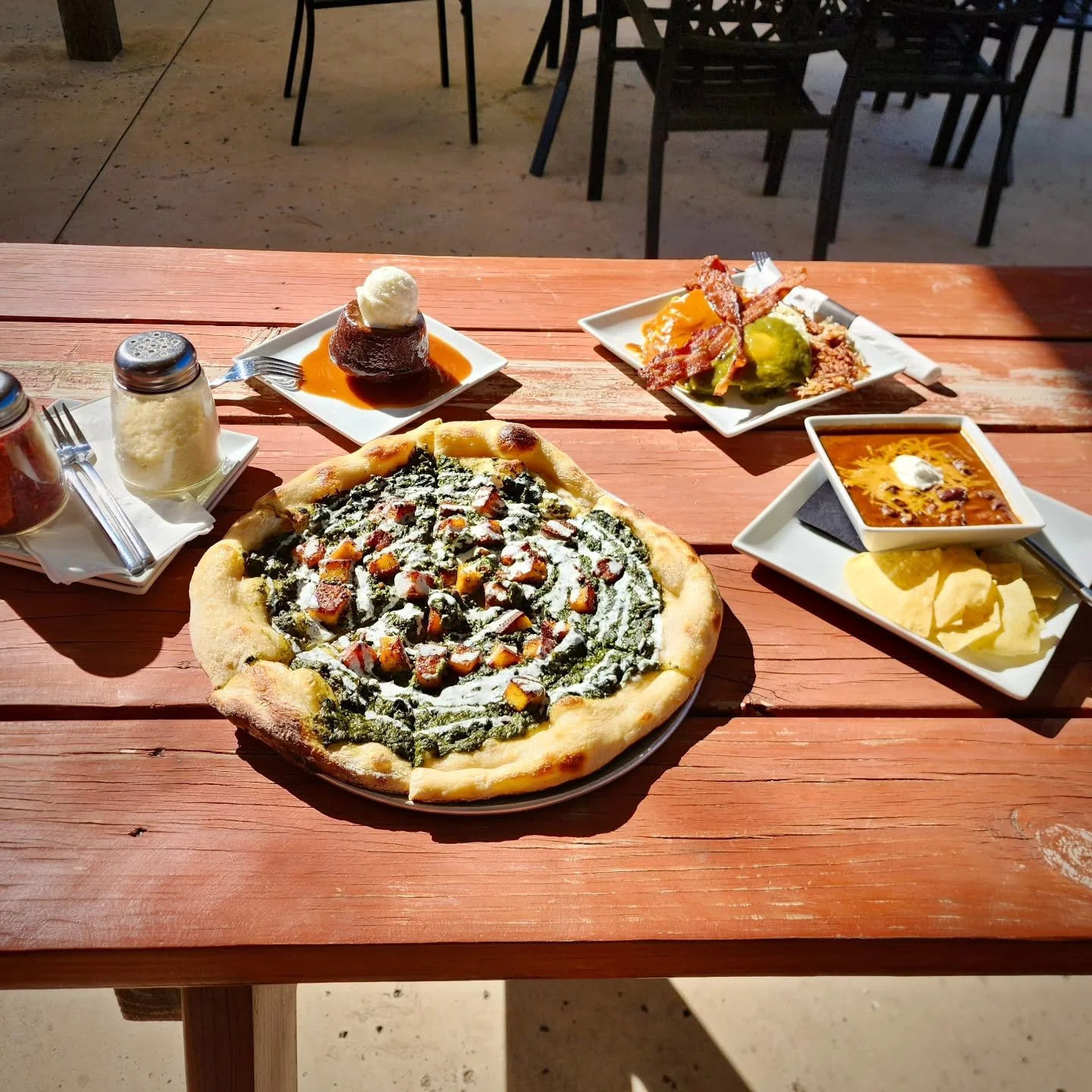 ✨February Specials Leaving✨
This weekend is the last call for our February specials, so come out and try them if you haven&rsquo;t yet! For everyone who has, we&rsquo;ve loved hearing all the awesome positive feedback, thank you so much🔥

🔴Huevos D