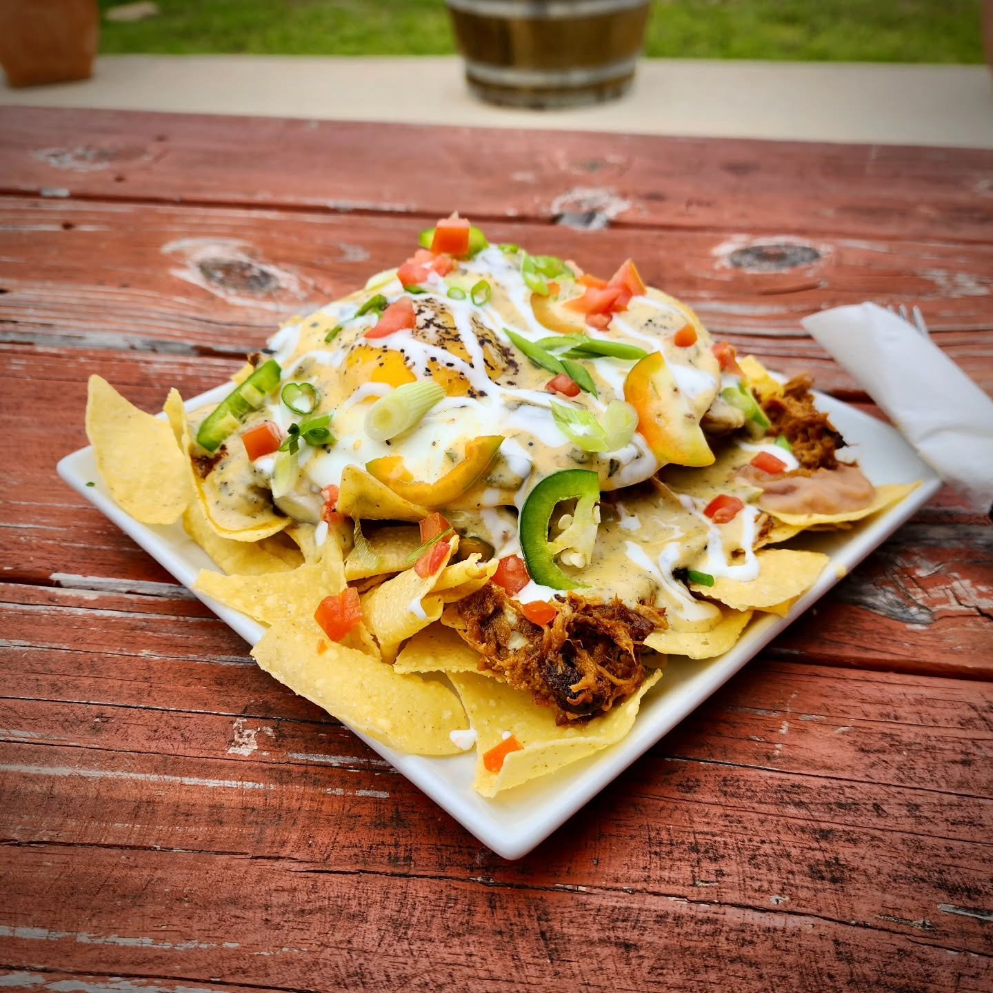 ✨️Restaurant Week, May 7-10✨️
We are bringing back our coveted Breakfast Nachos for restaurant week! Tortilla chips topped with refried beans, Yucatan pulled pork, green chile queso, eggs, sour cream, green onions, and tomatoes. Get them now through 