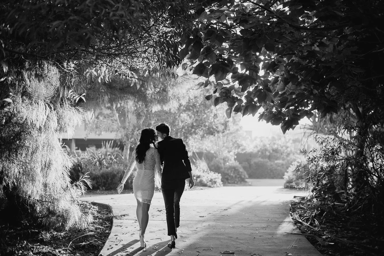 ~ &Eacute;ste &amp; Dan&eacute;l ~ This intimate beach wedding was all kinds of lovely. The stillest of days over the lake &amp; ocean, followed by an Italian feast with your nearest &amp; dearest. Yes please!