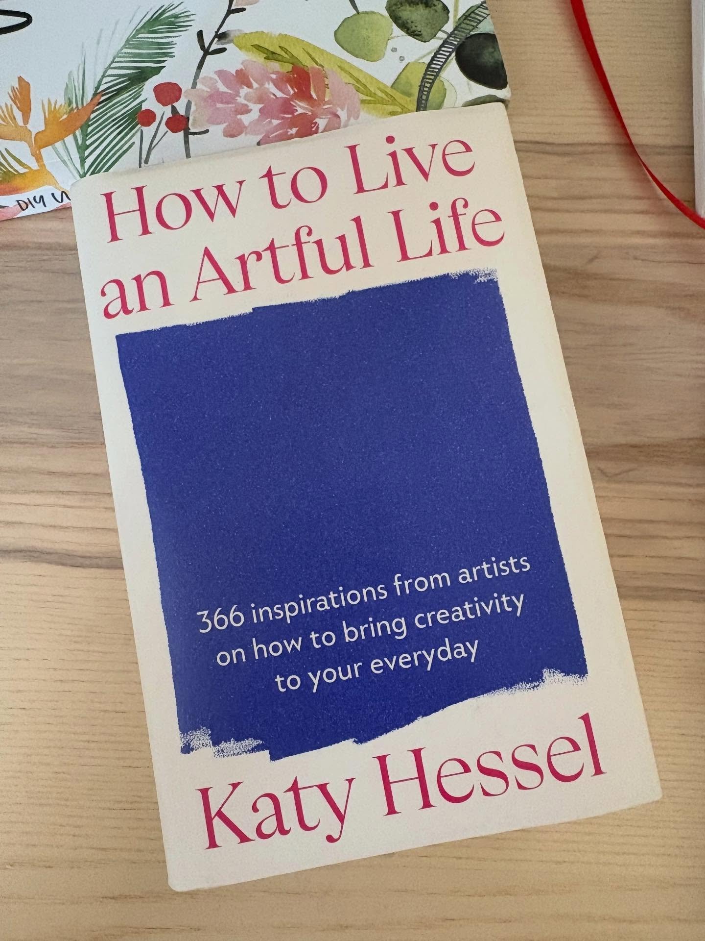My daily ritual for 2026!

How to Live an Artful Life by @katy.hessel 

Making my heart sing, keeping curiosity alive and encouraging new forms of play.

#artfulliving #staycurious #journal #explore #ritual