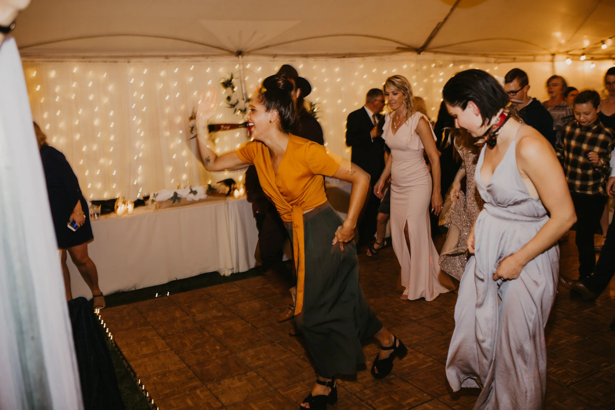 EllaMichelPhotography - Calgary Springbank Wedding - 530.jpg