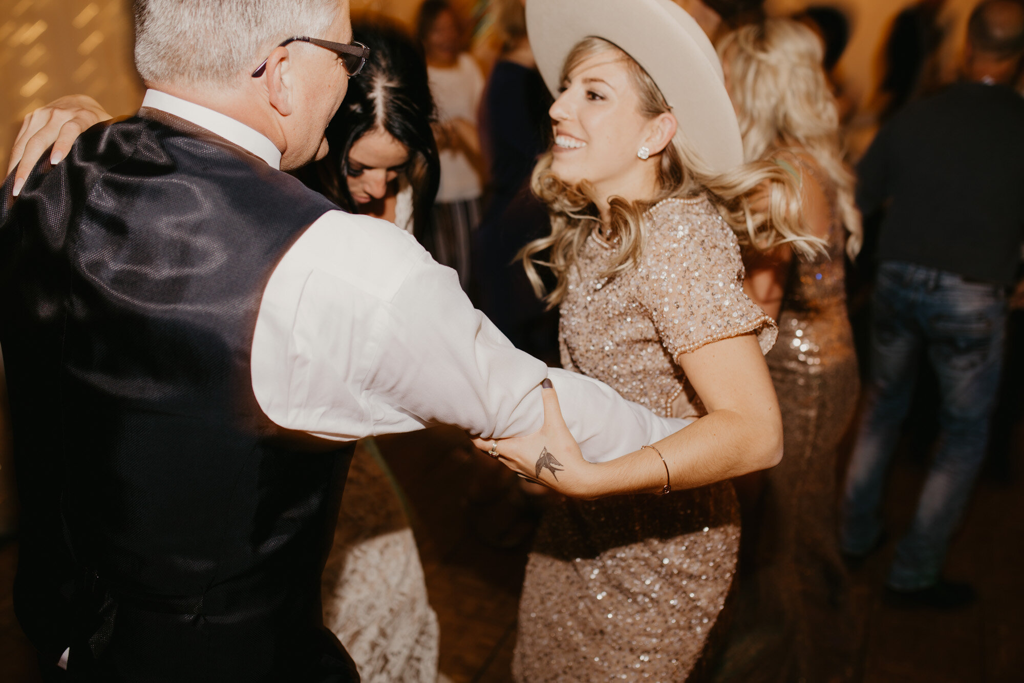 EllaMichelPhotography - Calgary Springbank Wedding - 582.jpg