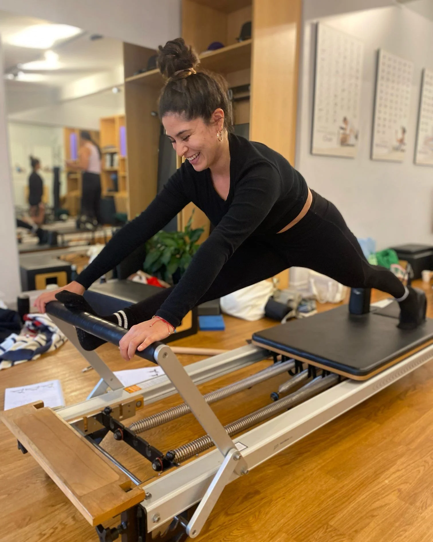 Let's celebrate these fine New Zealand STOTT PILATES Reformer Instructors who have just completed their level one training in Auckland!

50 course hours included the full STOTT PILATES essential repertoire, along with hundreds of modifications, postu