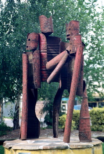 Walcha Public Sculpture.jpg