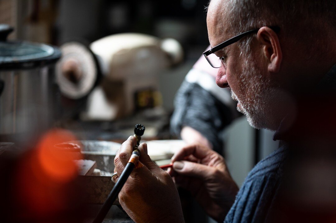 Local photographer Jim A. Barker is looking for artists of all disciplines who practice in the New England who would like to be photographed as part of his new series &quot;Artisans of the New England&quot;, which seeks to document the immense creati