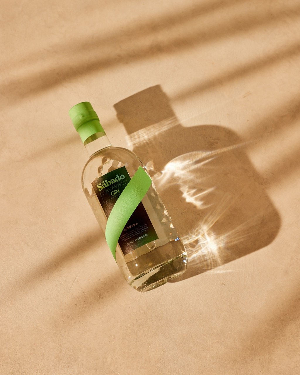 Sabado Gin angle flat bottle.jpeg