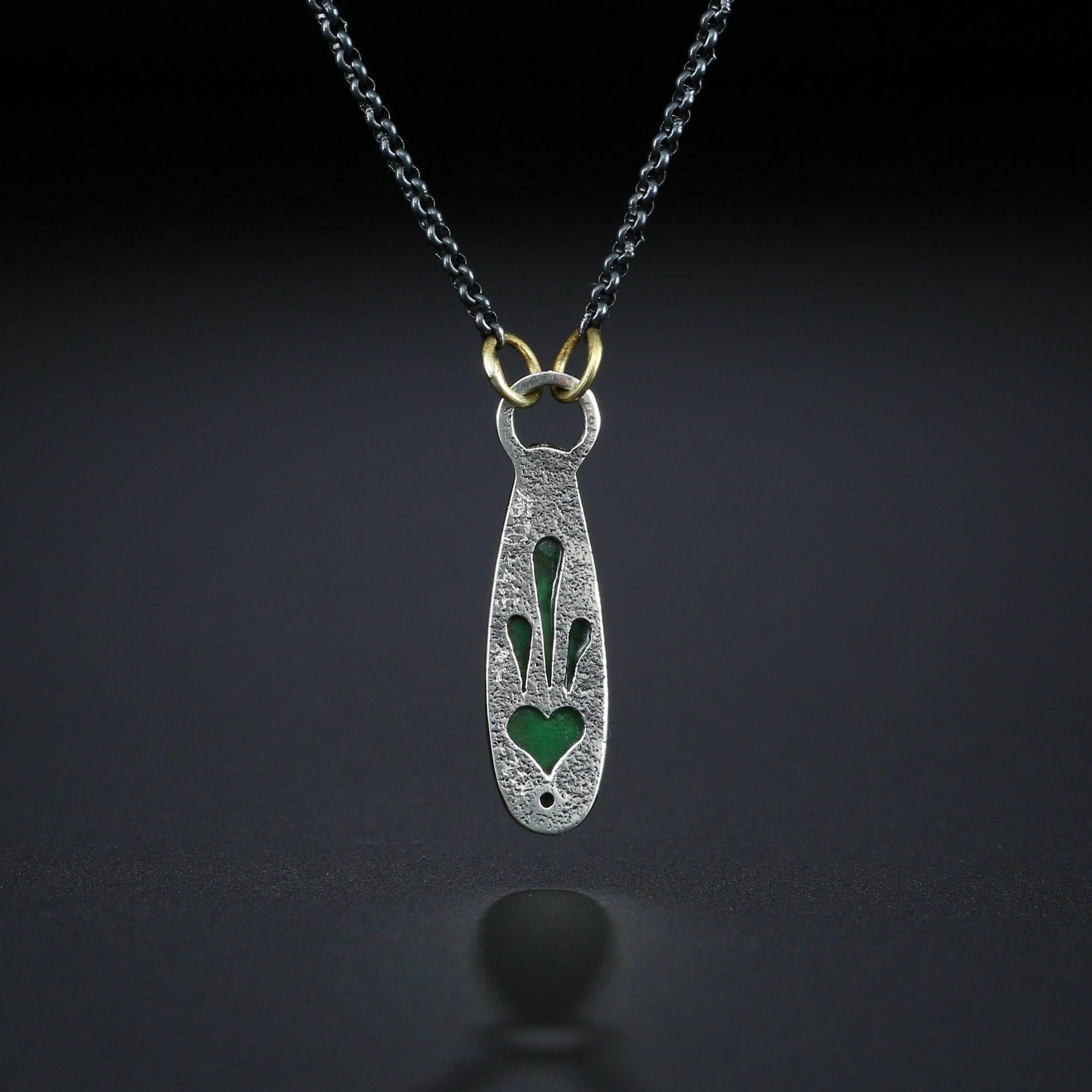 maw-sit-sit-necklace-c.jpg