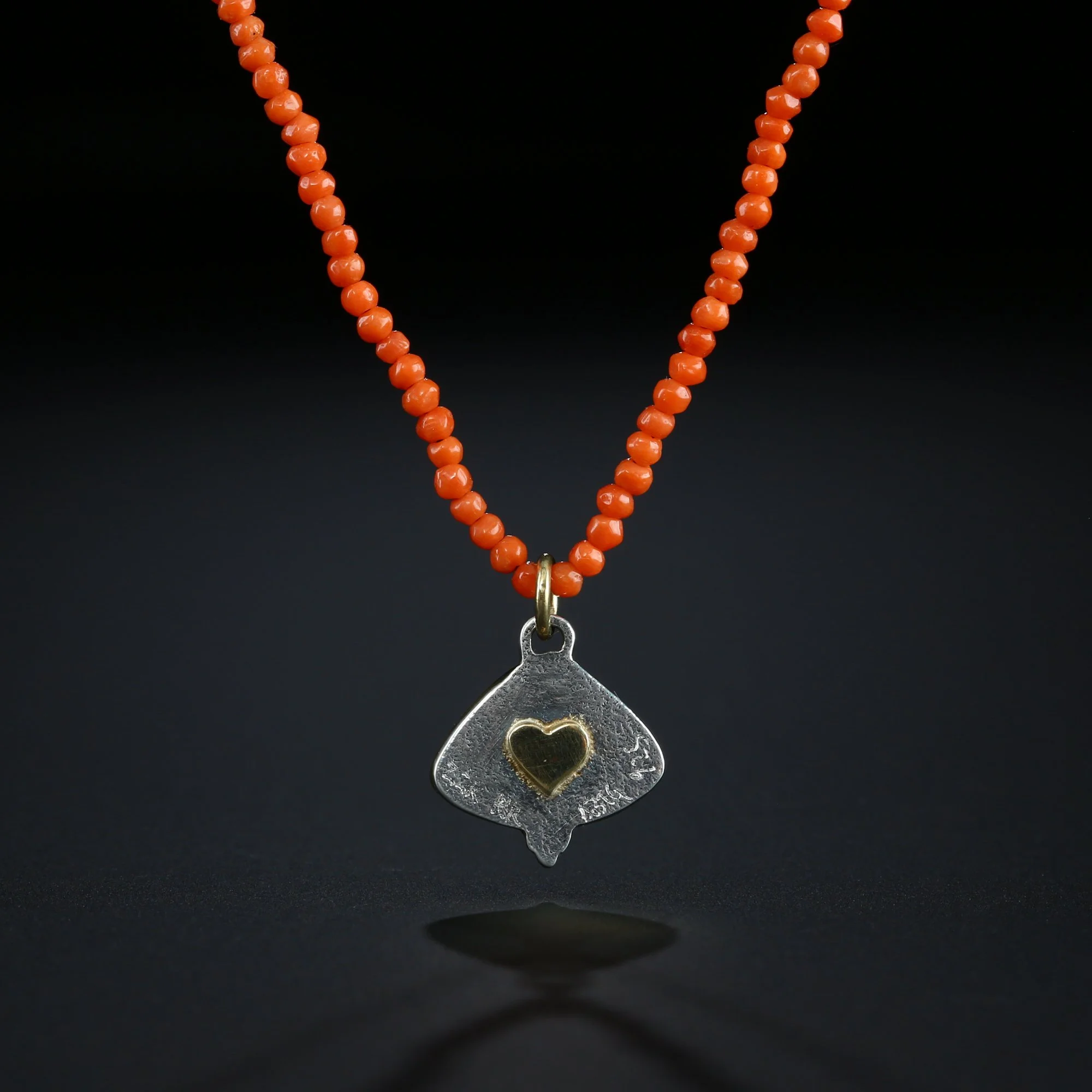 chrysoprase-coral-necklace-c.jpg