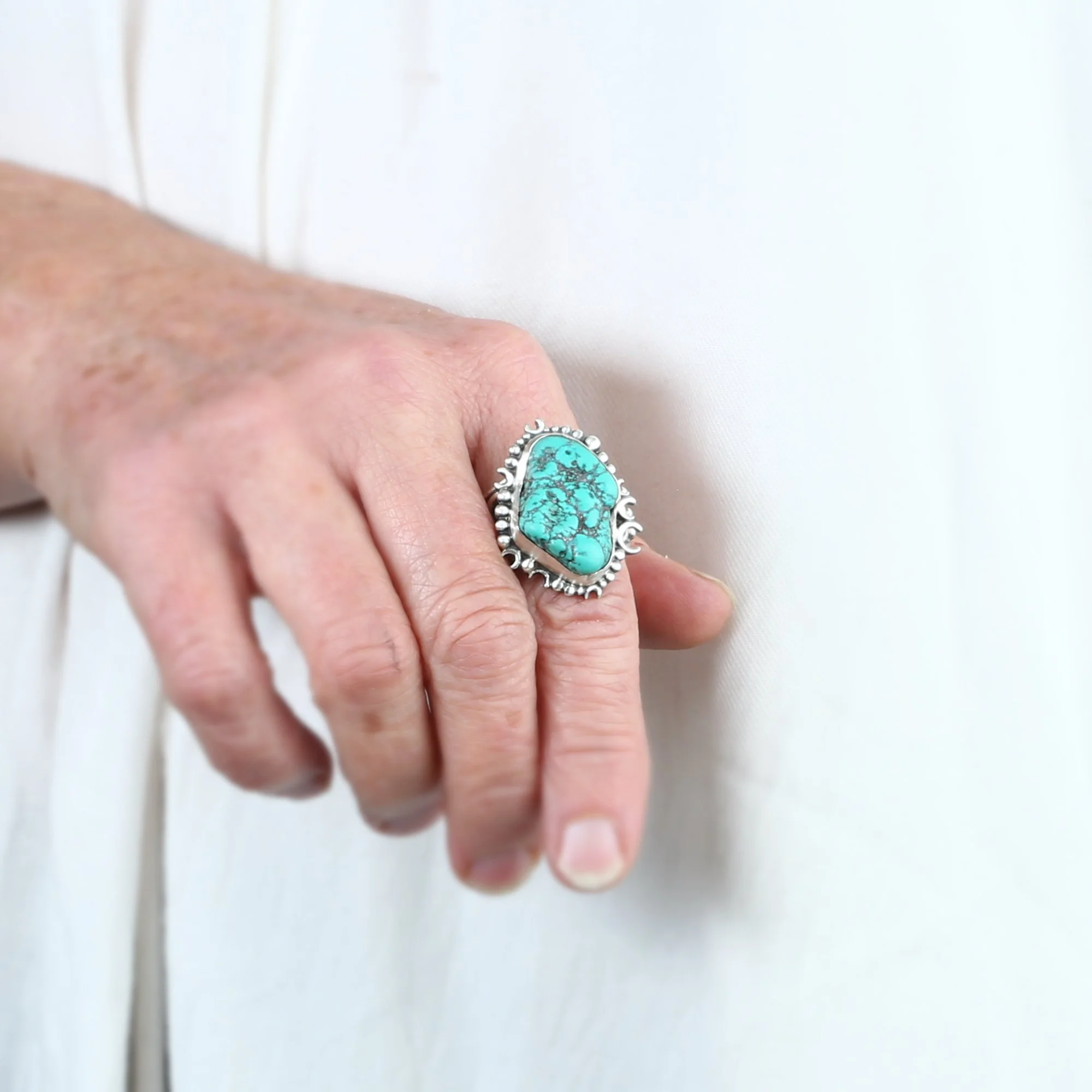 turquoise-e.jpg
