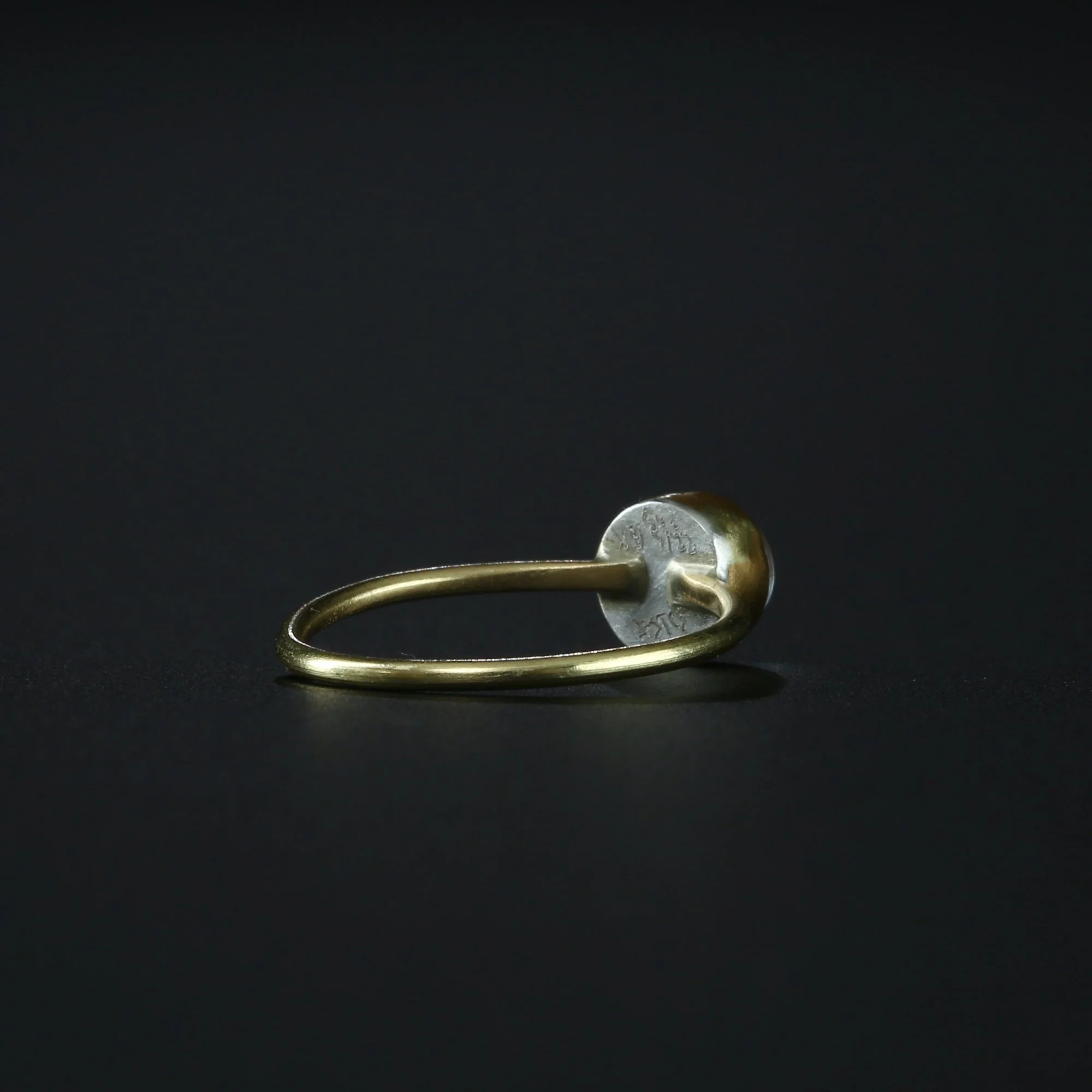 rainbow-moonstone-c.jpg