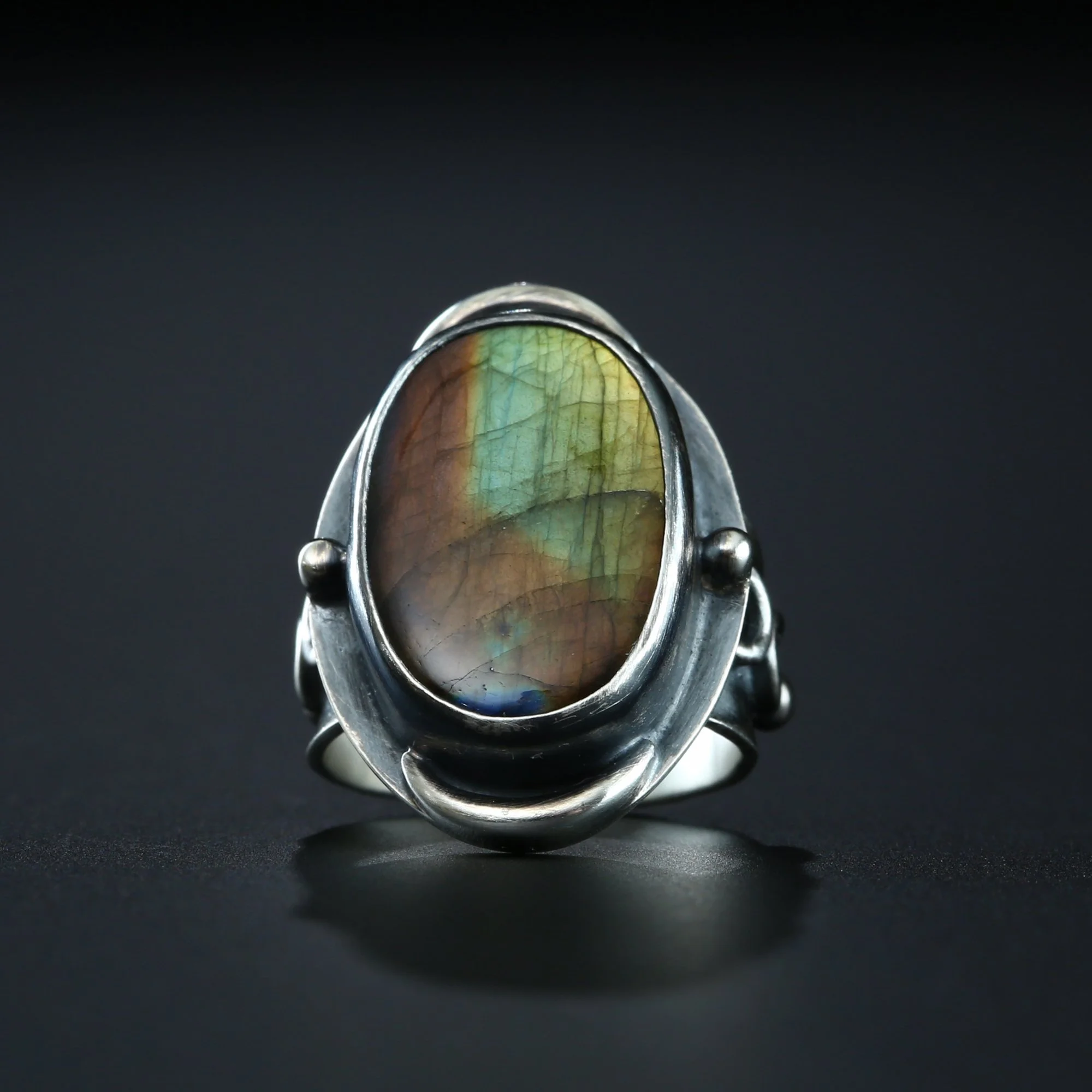 labradorite-e.jpg