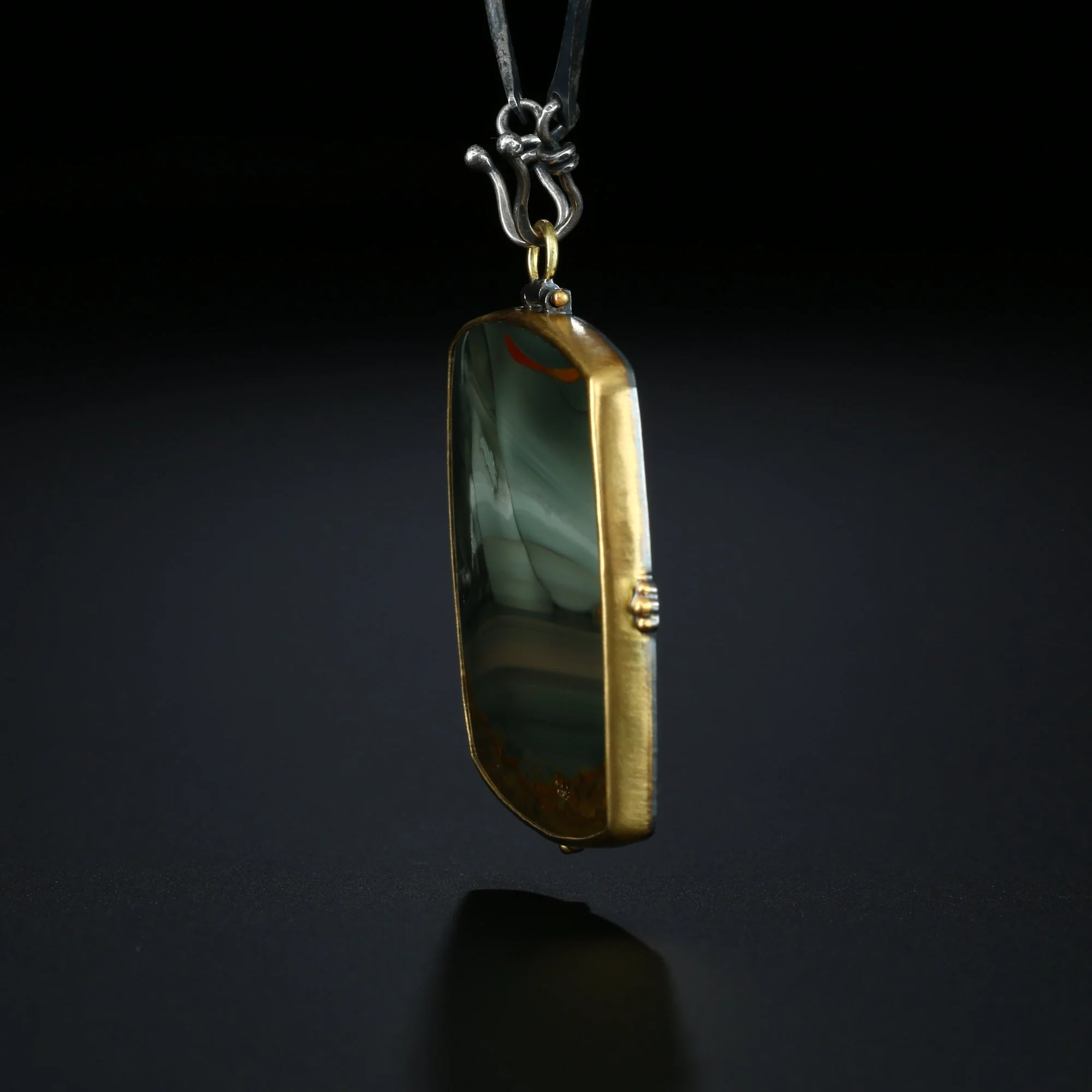 blue-mountain-jasper-b.jpg