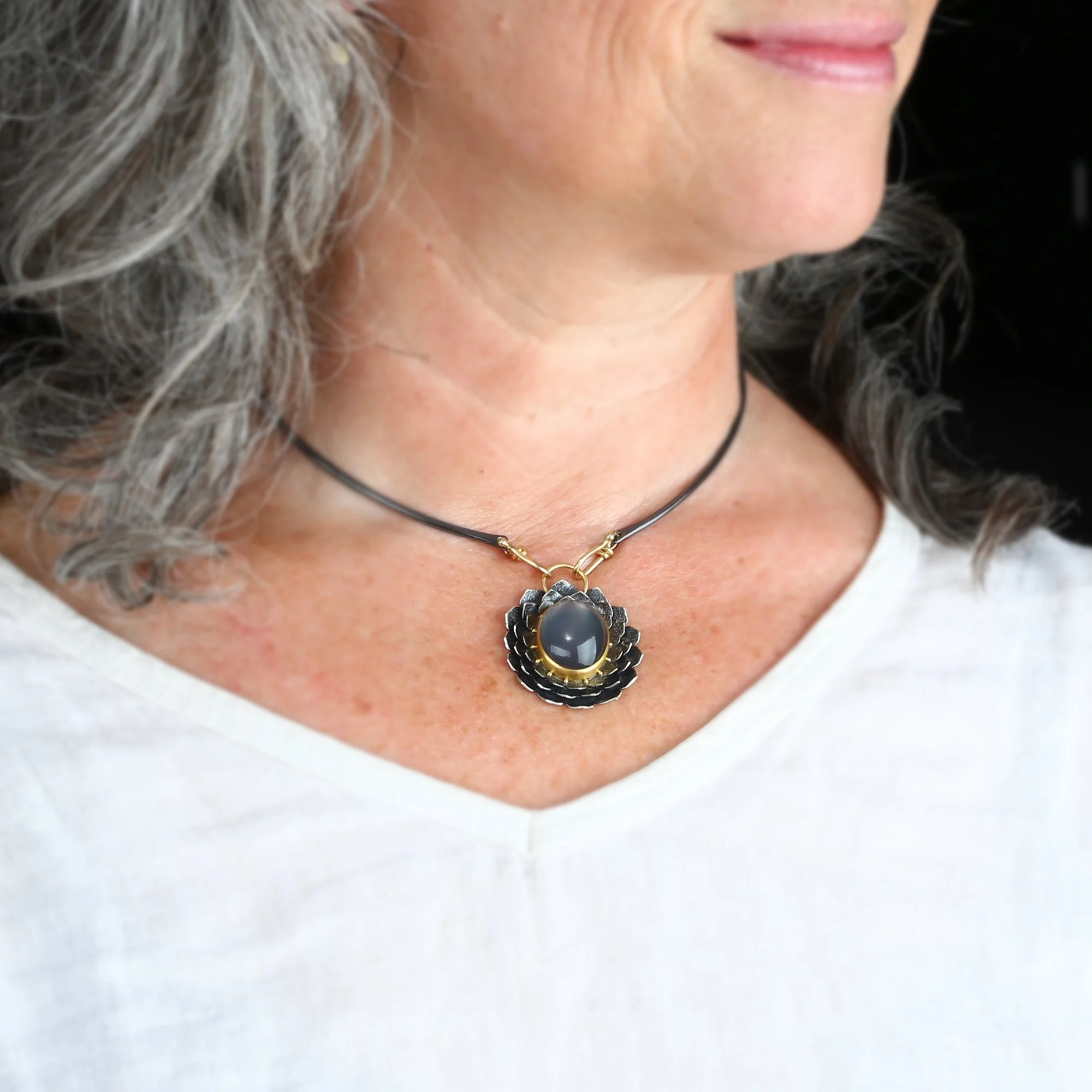 moonstone-d.jpg