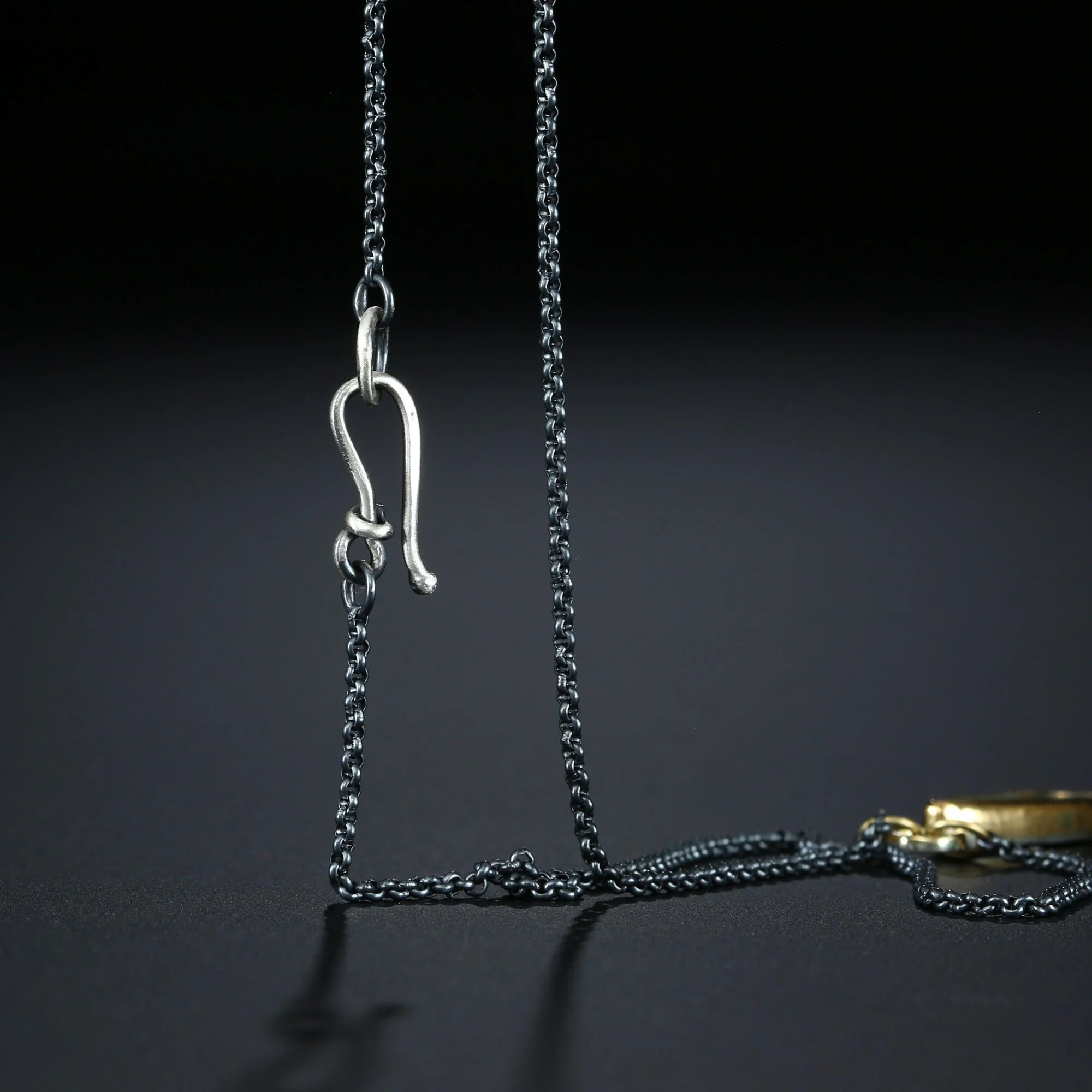 maw-sit-sit-necklace-d.jpg