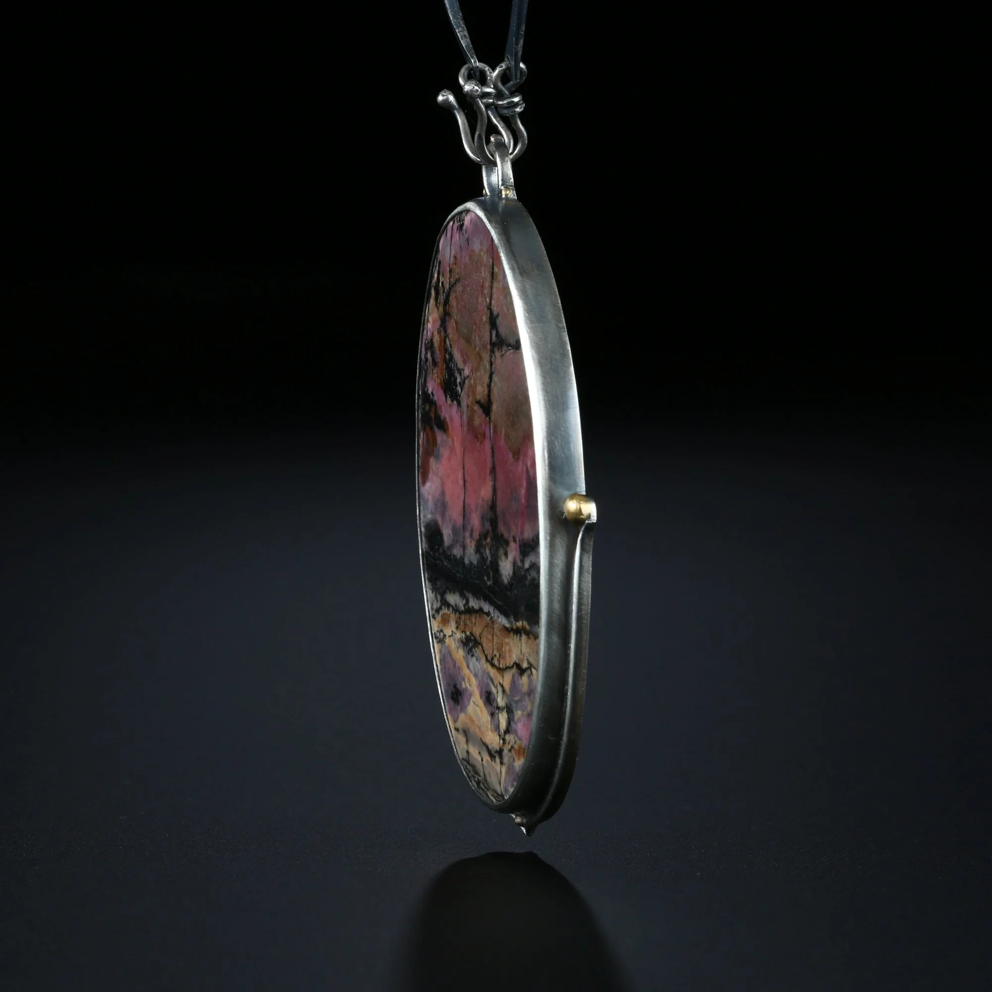 rhodonite-b.jpg