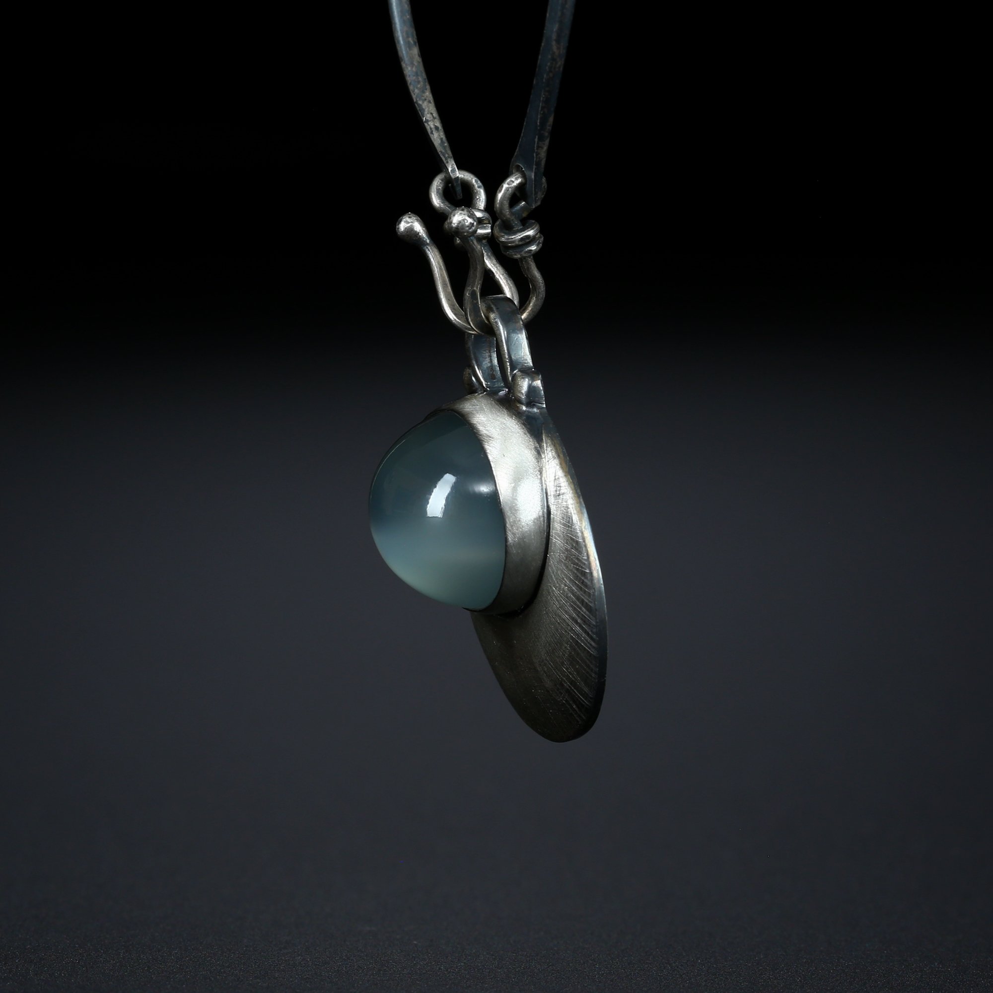 moonstone-b.jpg