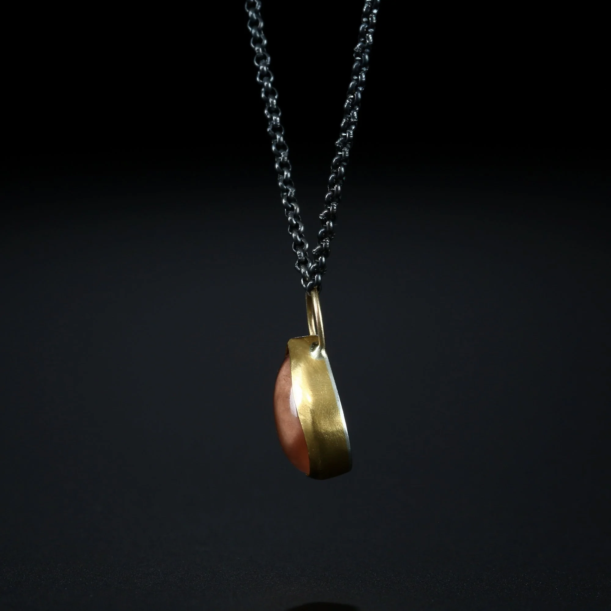 sunstone-necklace-b.jpg