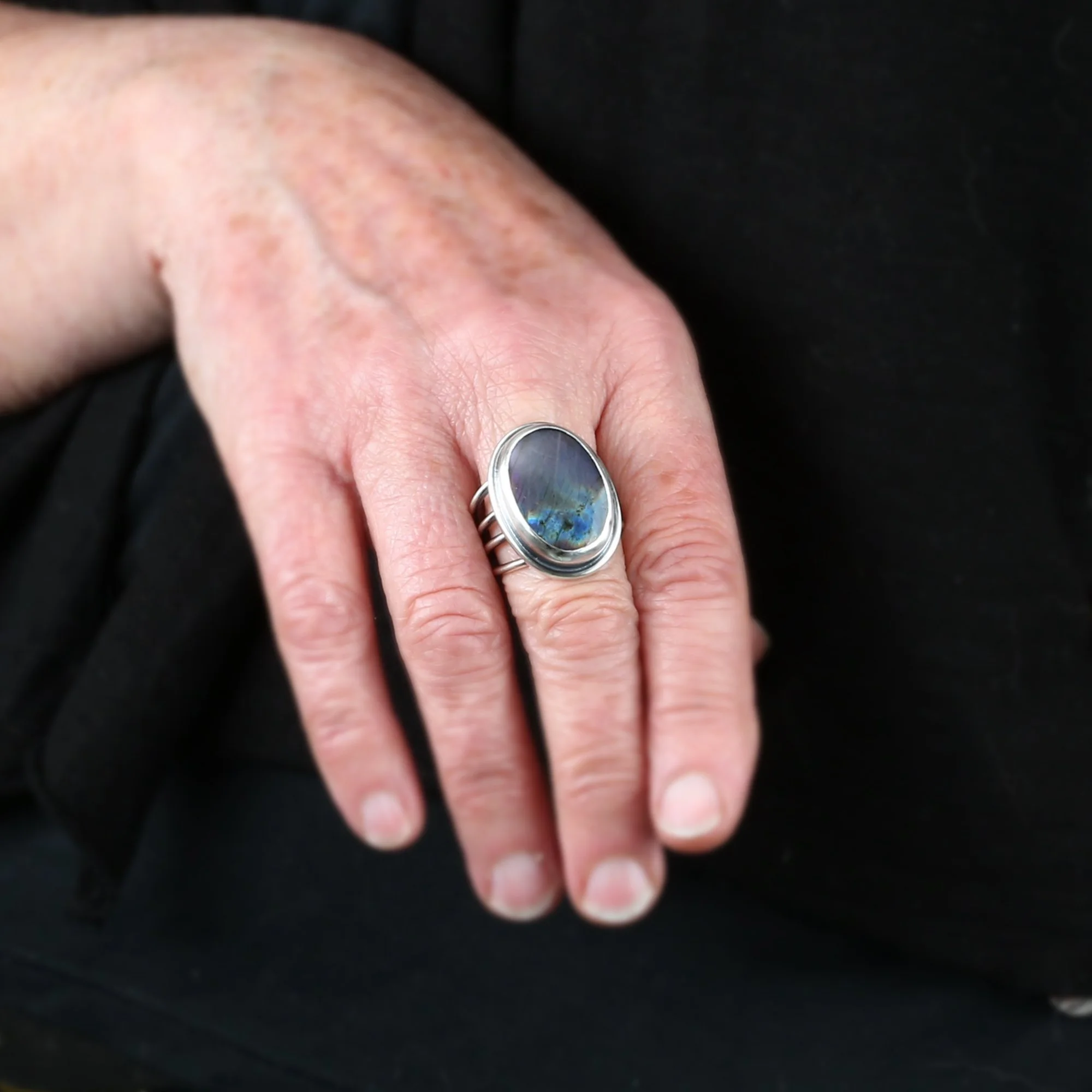 labradorite-f.jpg
