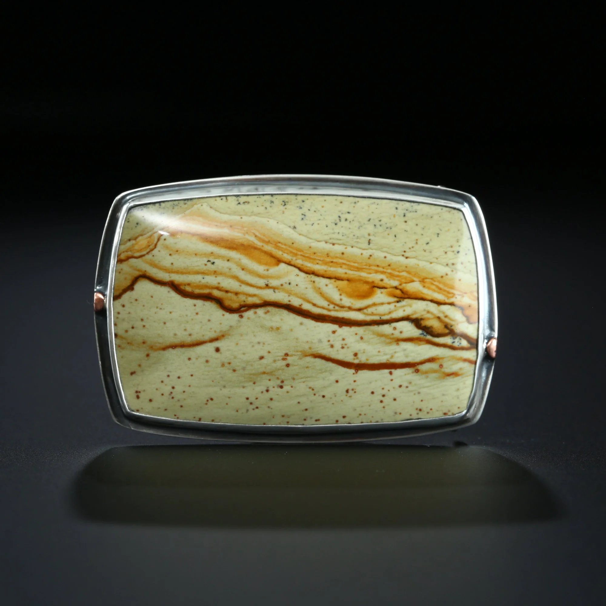 jasper-belt-buckle-a.jpg