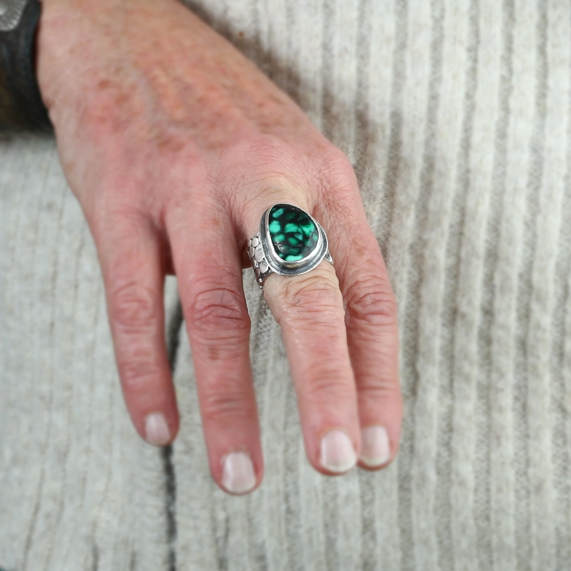 emerald-rose-varsicite-e.jpg
