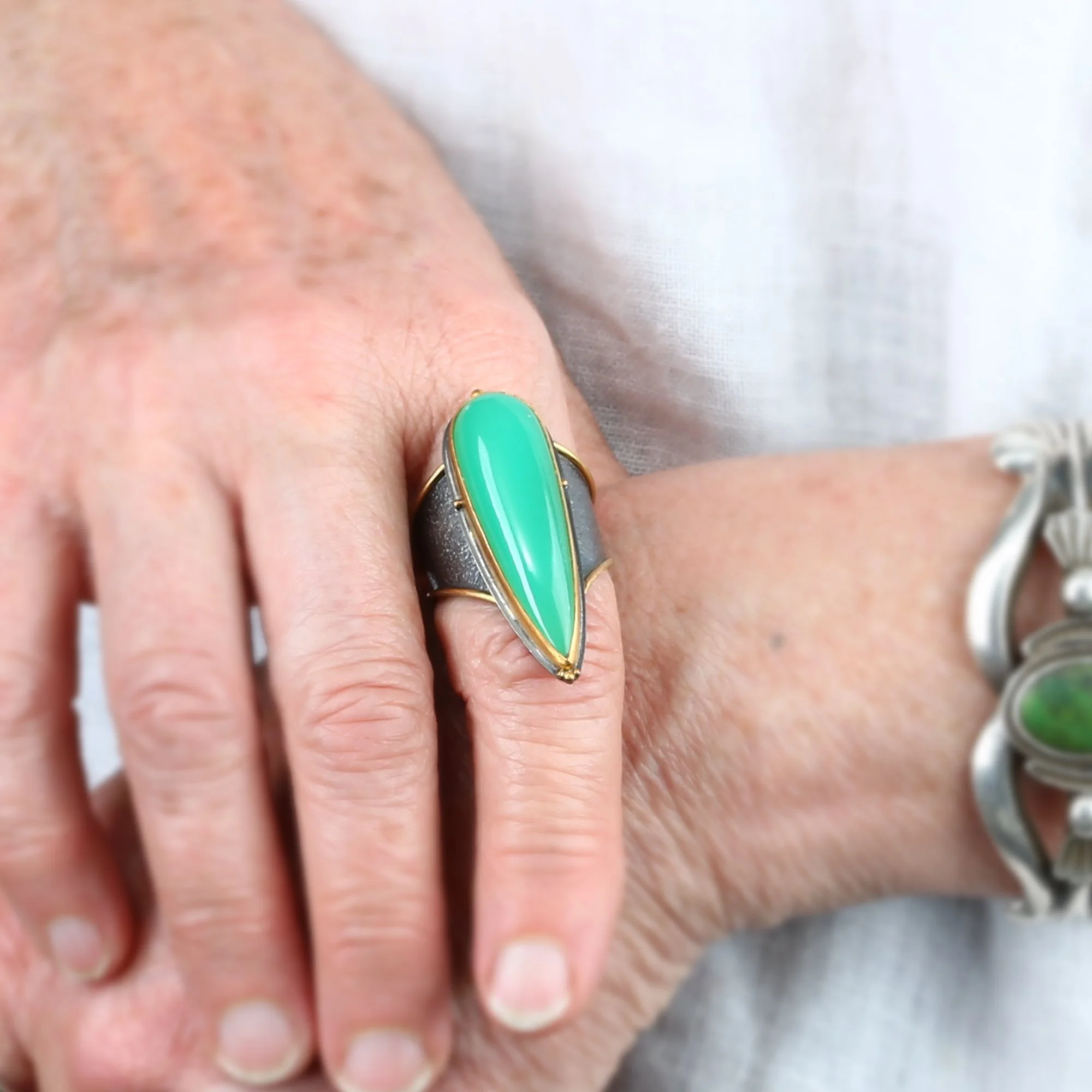 chrysoprase-e.jpg