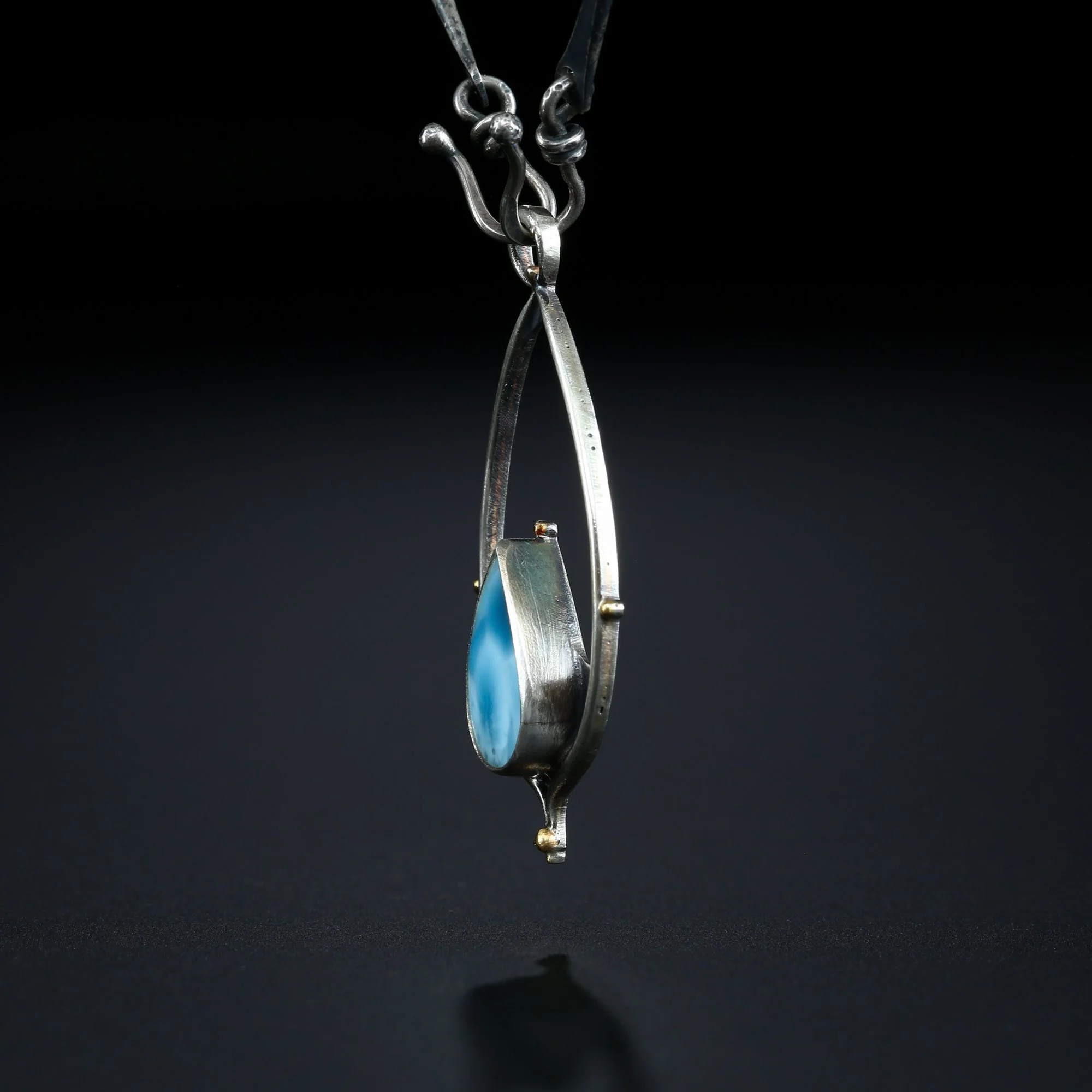 larimar-b.jpg