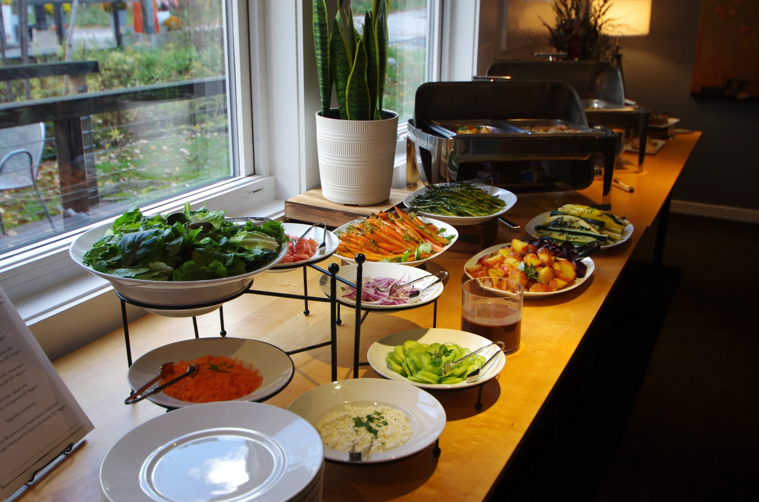 buffetsalad-hr-657b672866e55 (1).jpg