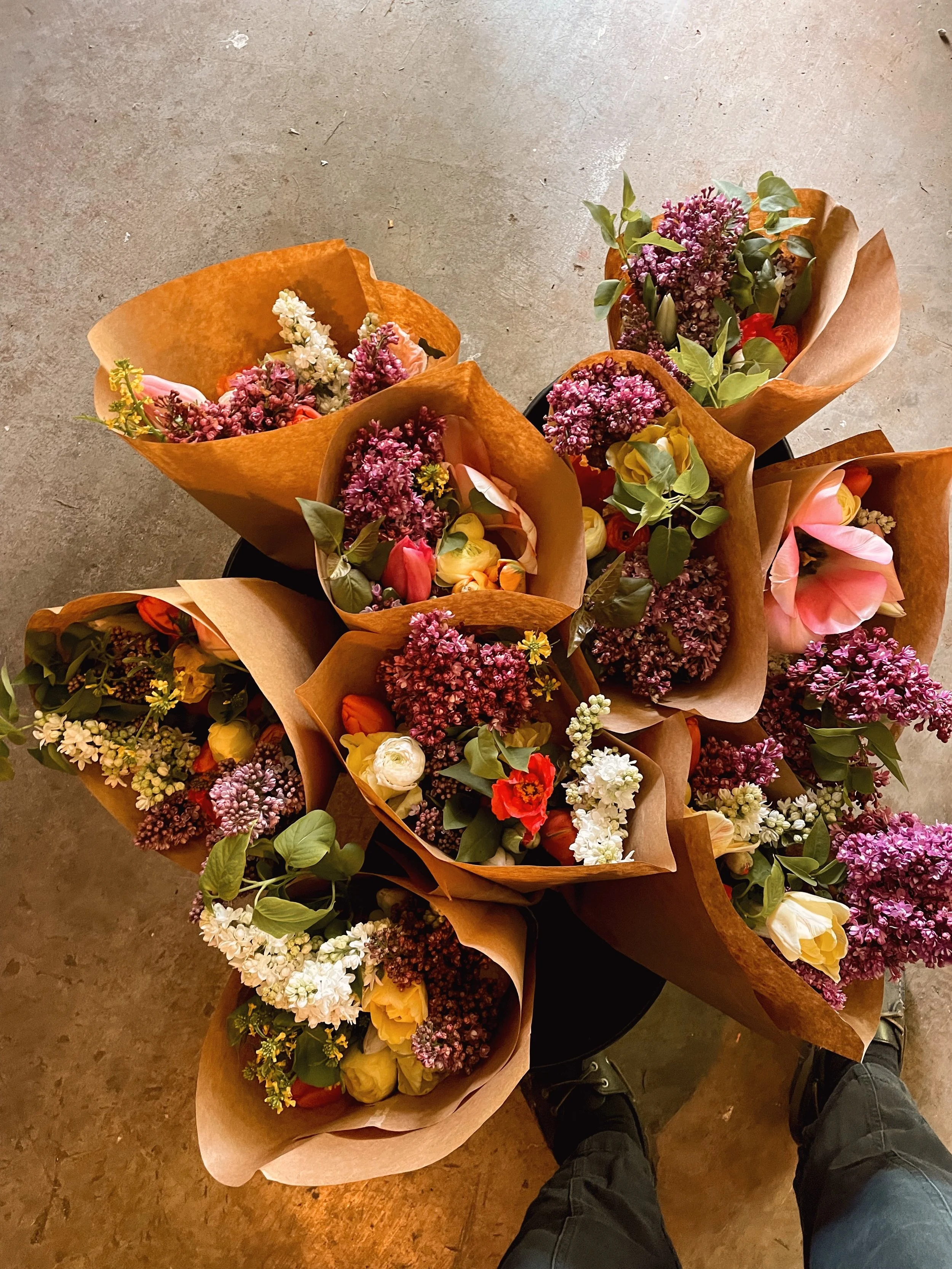 4 Weeks of Spring Blooms Subscription 💐