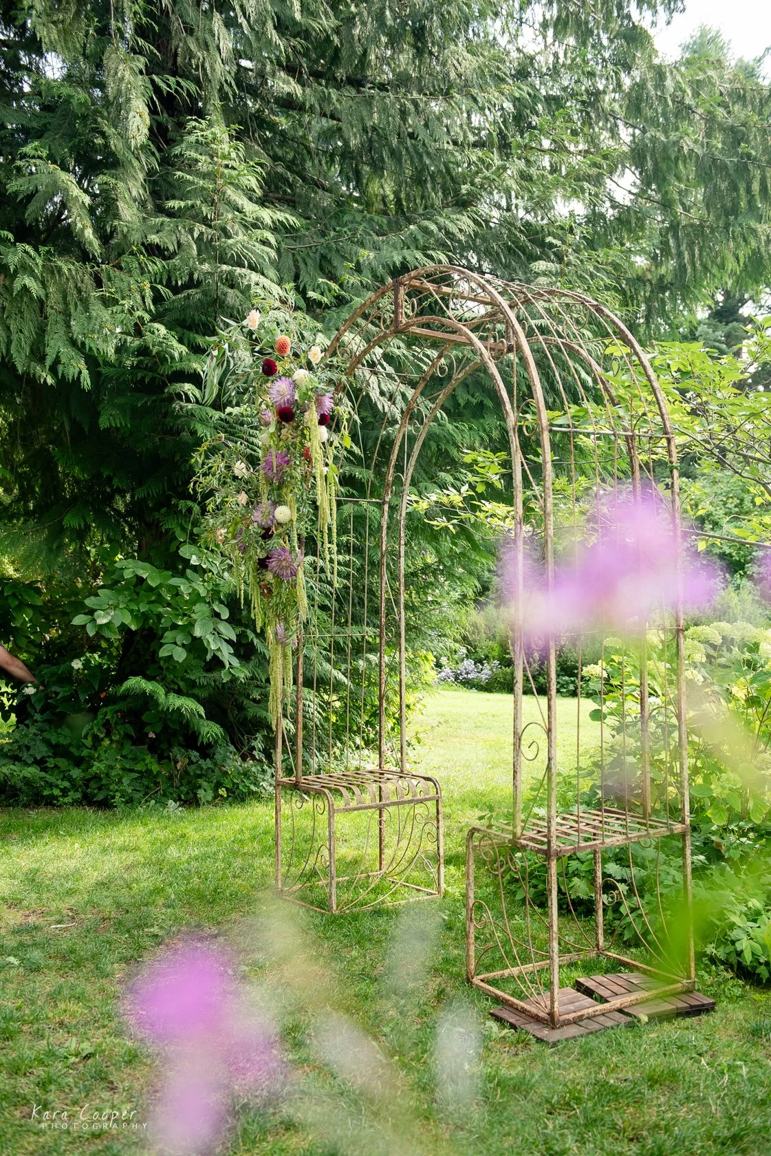 | Florals: The Petal Dispatch | Photography: Kara Cooper Photography, https://karacooperphotography.com/ | Pictured: Wedding Arch |