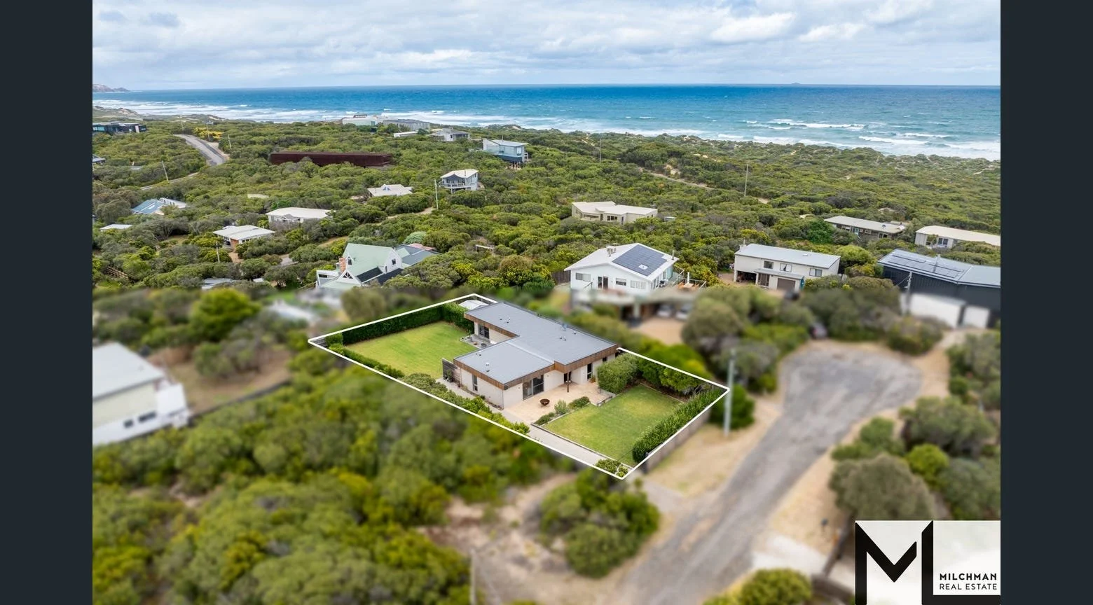 FOR SALE: 14 Claudius Court, St Andrews Beach