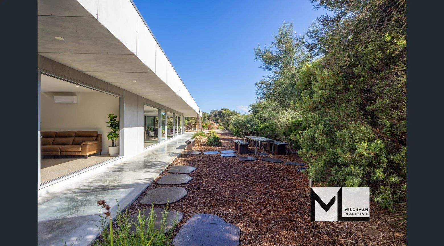 65 Iona Ave, St Andrews Beach, St Andrews Beach - Image 1