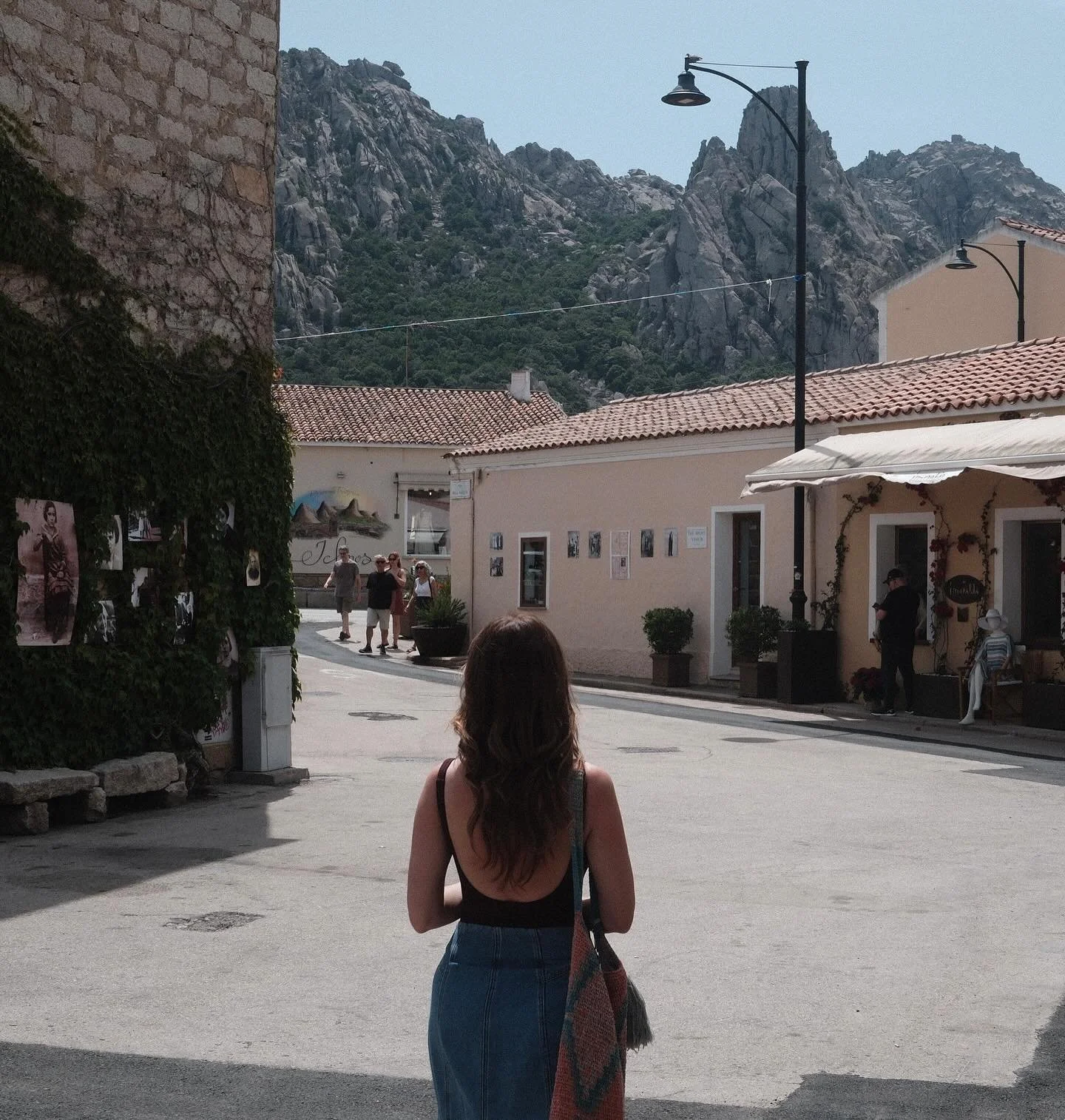 Sardinia June 2025 - Bella vistas, quality family hangs, sparkling crystal clear water, top-tier olives, elite flat bread, bountiful bougainvillea and sleep so deep it was a little suss.
