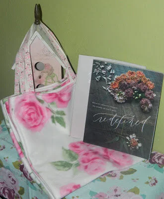 Avery’s Nest Book and Magazine Tote