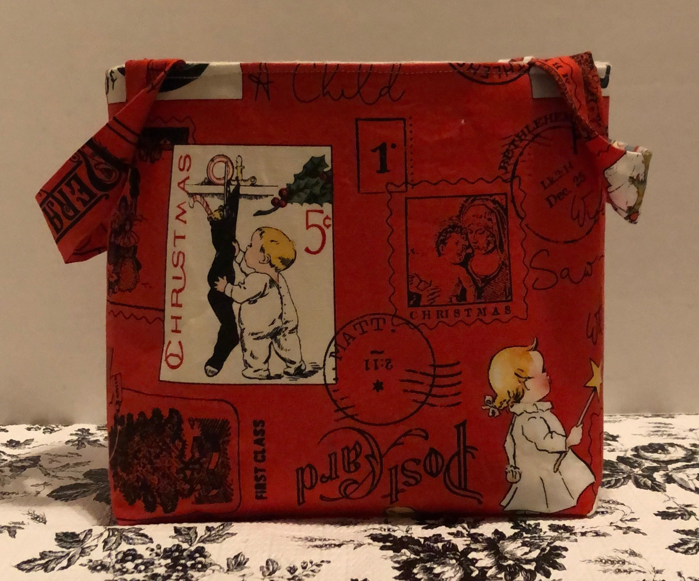 Avery's Nest Vintage Christmas Basket in Red $15.00