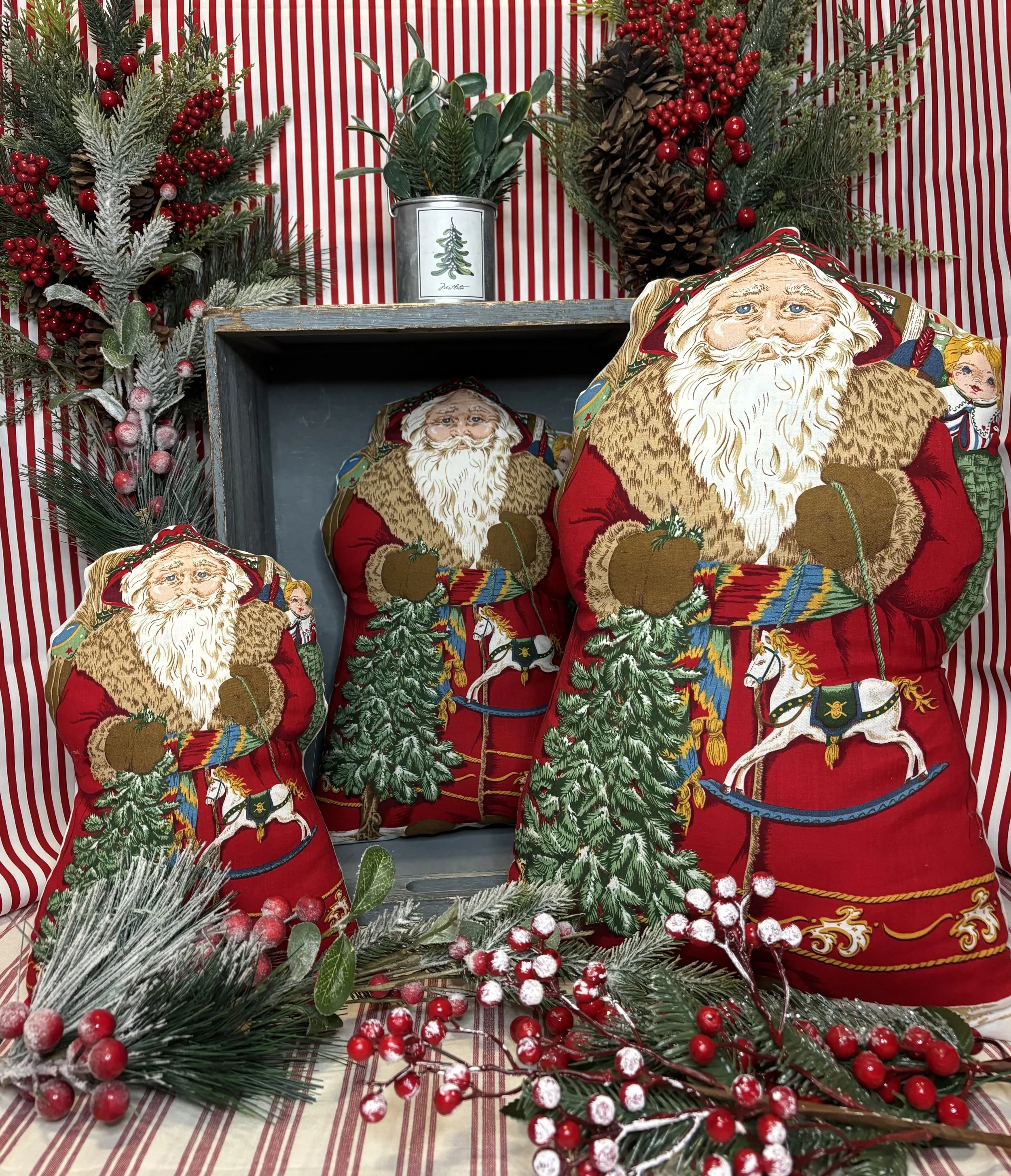 Santa Father Christmas Vintage Pillows 