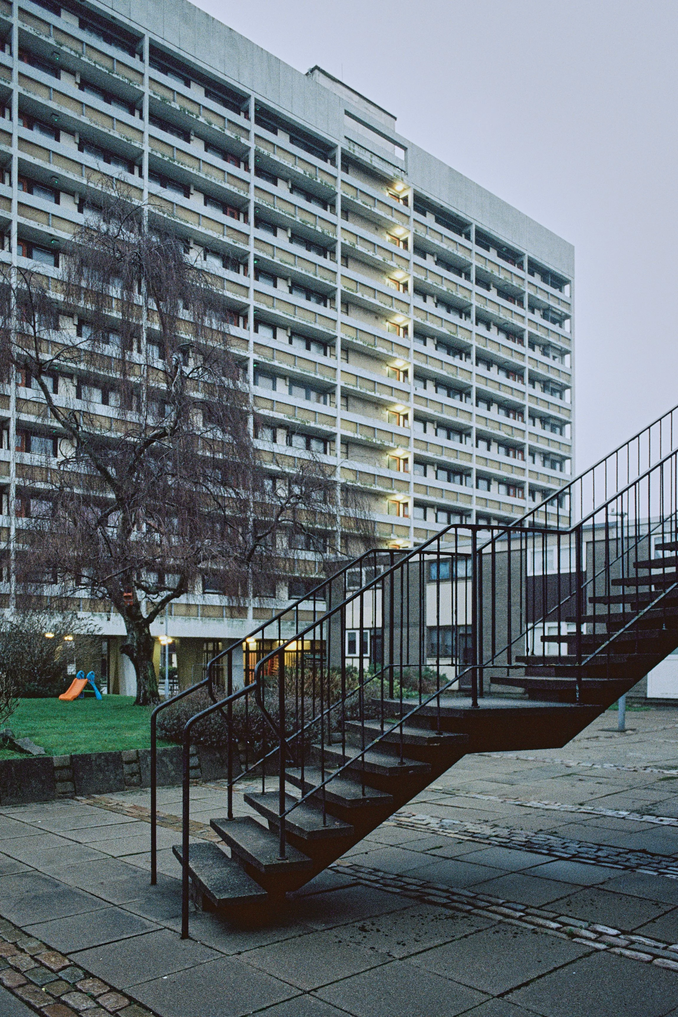 KODAK 500T (ECN2) - 35mm CINEMA FILM + SCOTLAND IN JANUARY