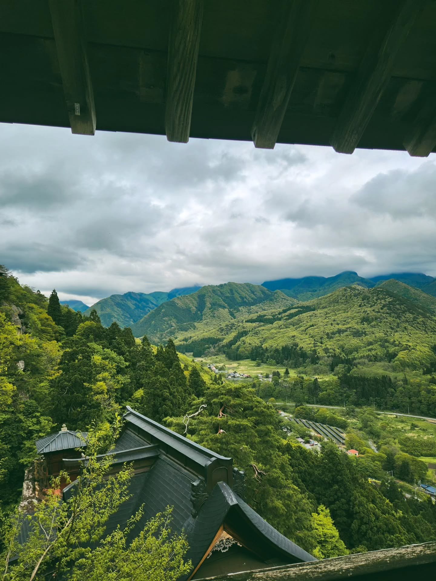 Please don't get into the moss 🌿🍀🌳🎍

A few final snaps of our trip to Northern Japan, the highlights of which include:

- the gut-wrenchingly beautiful view from Yamadera (plus the train ride through the trees to get there) 
- making a natural st