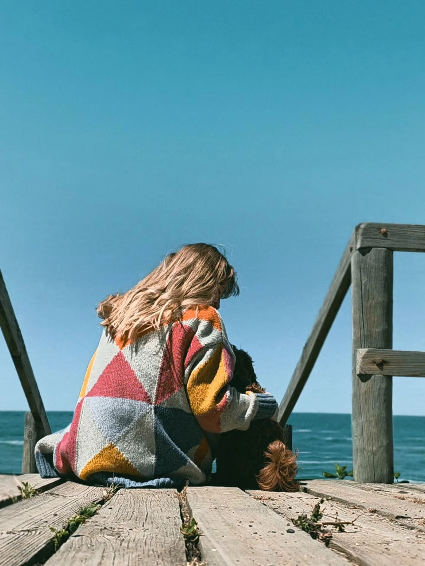 The last few months / the summer so far ✨ 🌊

1. Mabel and I killing time by the sea. 
2. Fish and chips on the beach. 
3. Our last time watching the Christmas Pageant from our window. 
4. @mia.roach and I at the opening of a lovely new day spa in Ad