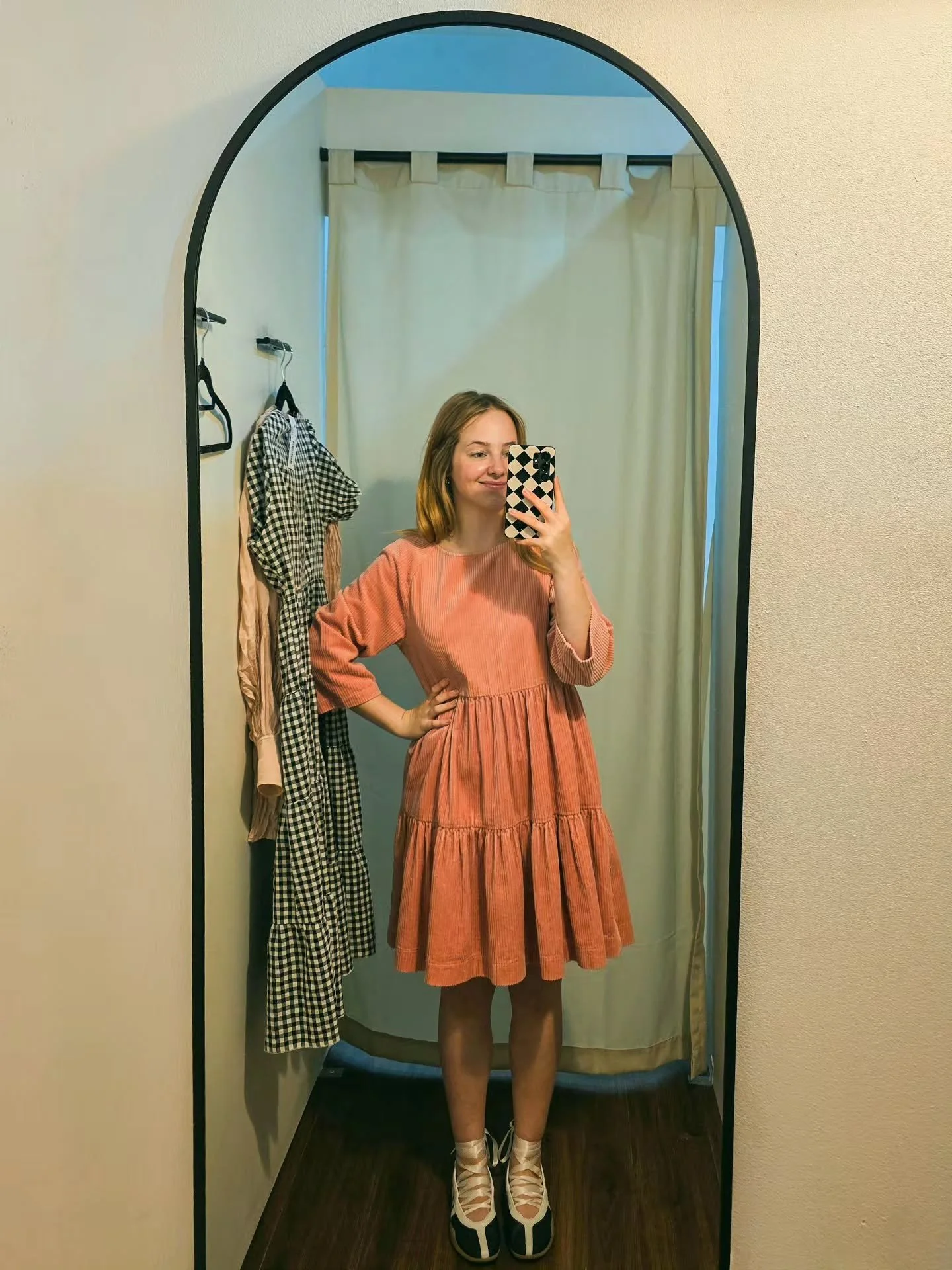 How your email finds me <3 

(Overwhelmed, a bit tired, thrifting Gormon dresses for tour, signing things, baking things, spending time in the garden and with Mabel and with the people I love, and being generally amazed and astounded that my debut