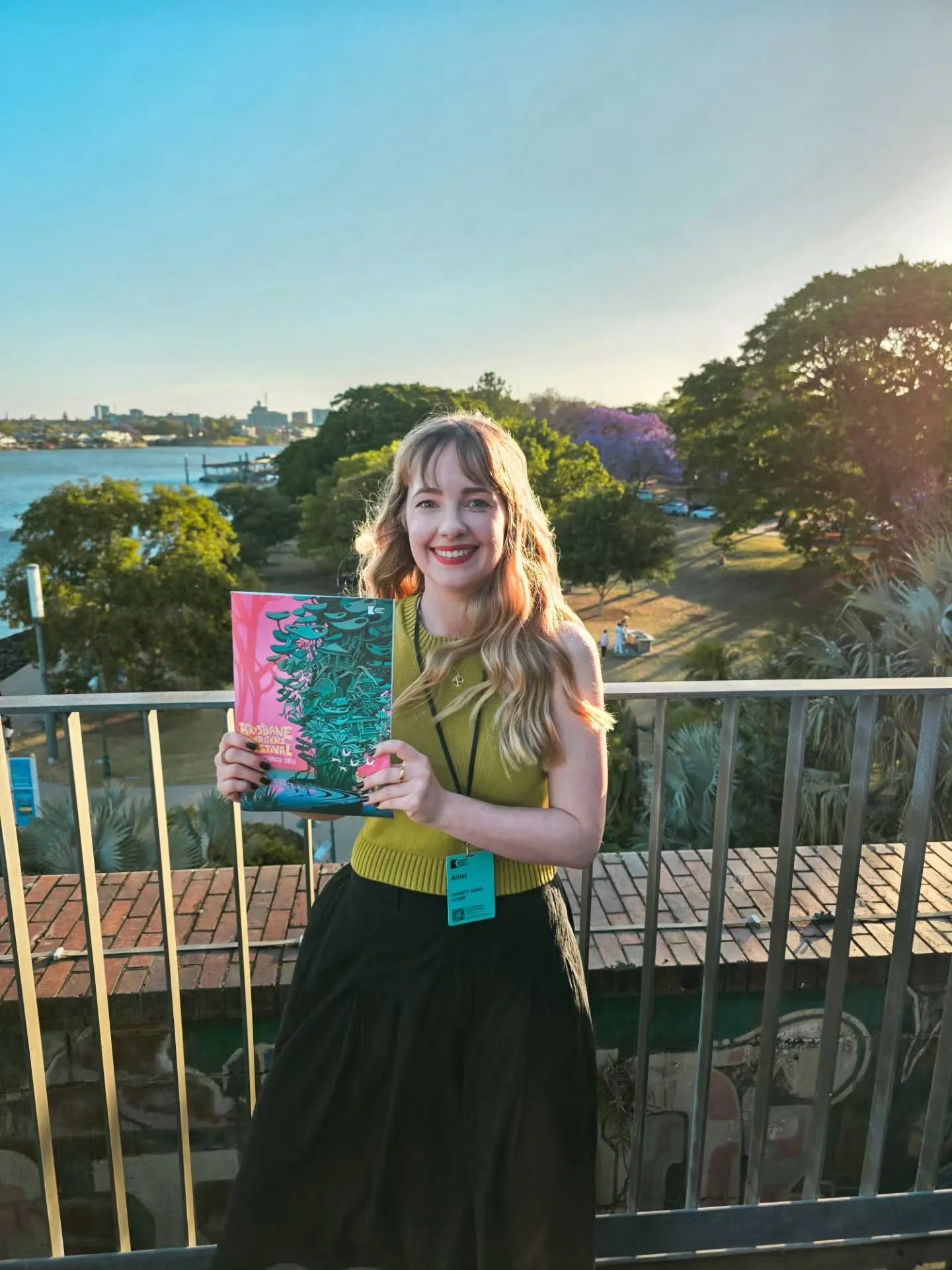 Thank you so much for having me, Brisbane Writers Festival!! @briswritersfest 

It was an absolute joy to be apart of two panels for the festival, and to meet and chat with fellow writers and readers. 

I'd never ever been to Brisbane before this yea