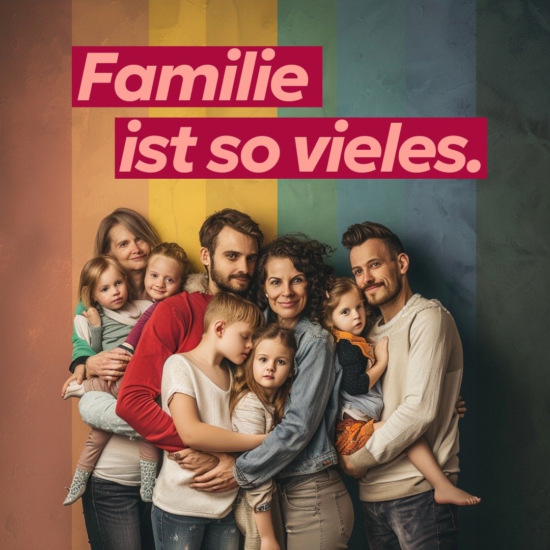 Am Internationalen Tag der Familie feiern wir die Vielfalt von Familien weltweit. Ob traditionell, alleinerziehend, 🌈 Regenbogenfamilie oder gew&auml;hlt - jede Form ist wertvoll. In der Familie liegt die Kraft der Unterschiede, die uns verbinden. L