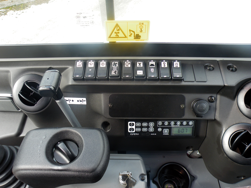 Controls-TB230[1].png