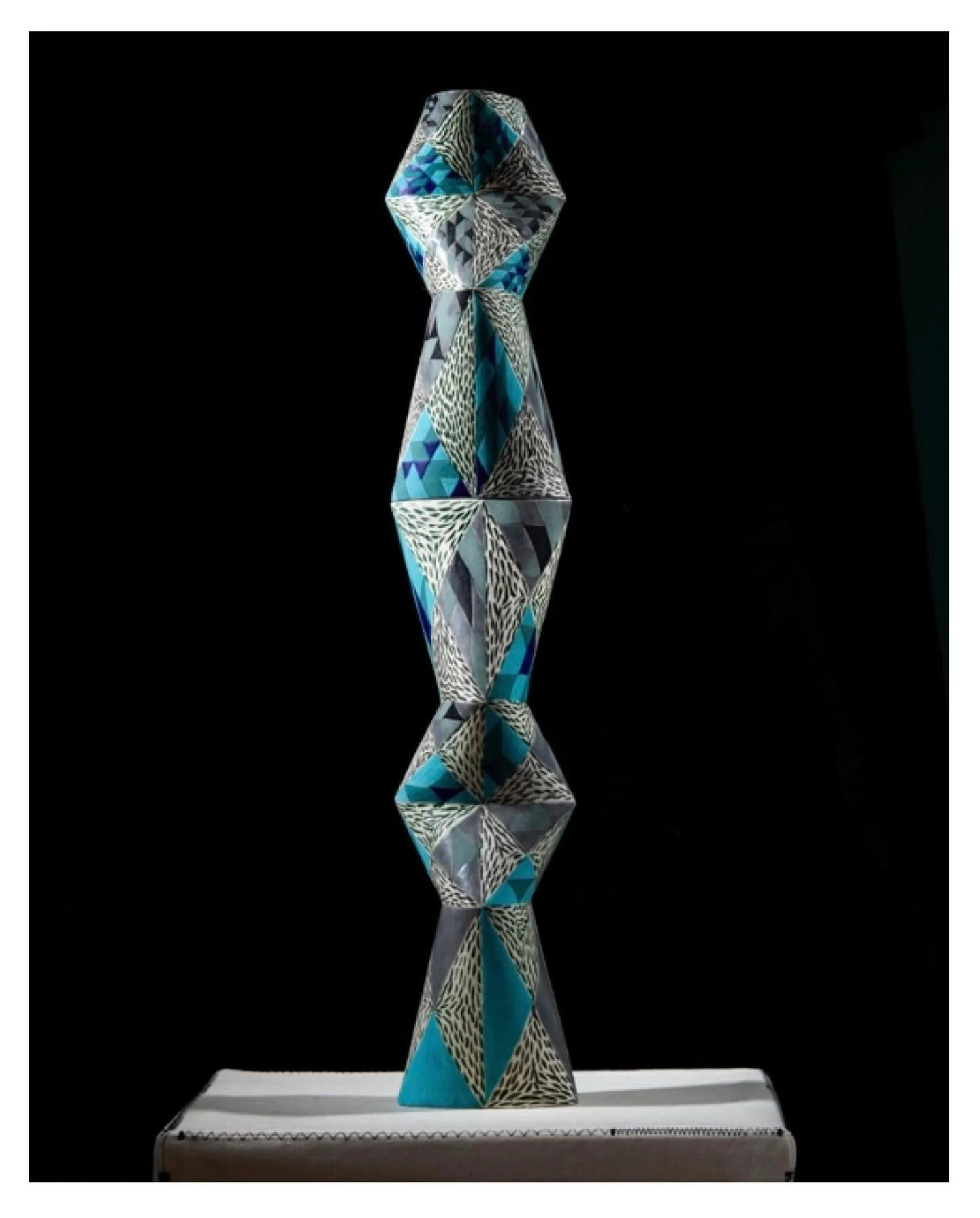 1/3 extra tall Totempole with a pattern based on prime numbers
Photographed by Alex Braun 

 #ceramics #luxurylifestyle  #primenumbers