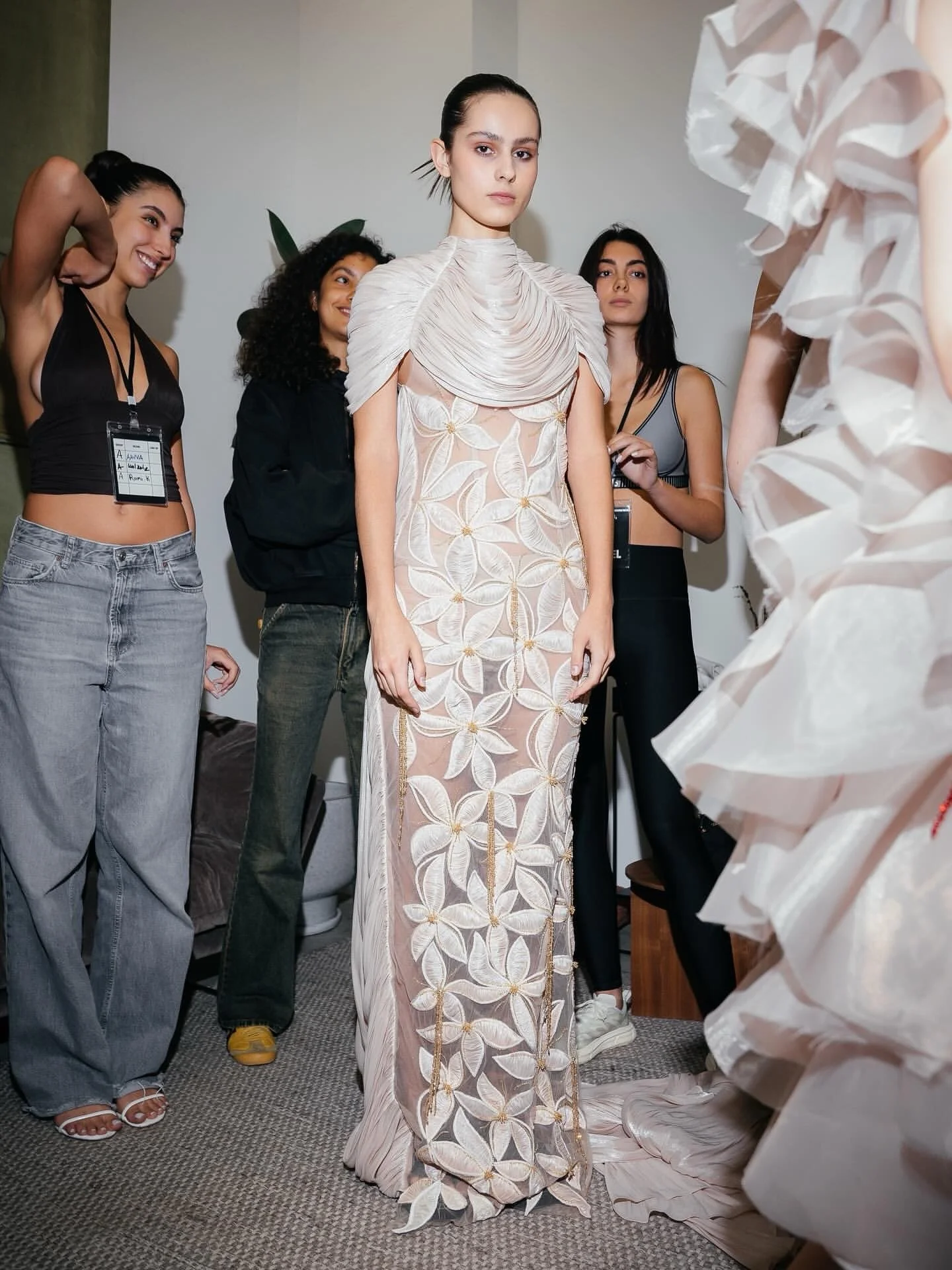 Dubai set the stage for the second edition of @the.event.dxb, the visionary platform created by Vincenzo Visciglia to spotlight the city as a rising global fashion hub. This season opened with Piet&agrave;, the new collection by AAVVA Fashion @aavvaf