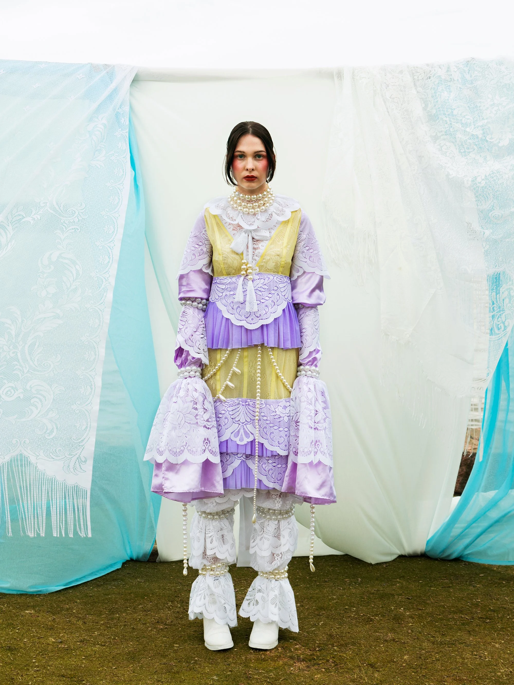Curtain_robbers_outfit1.jpg